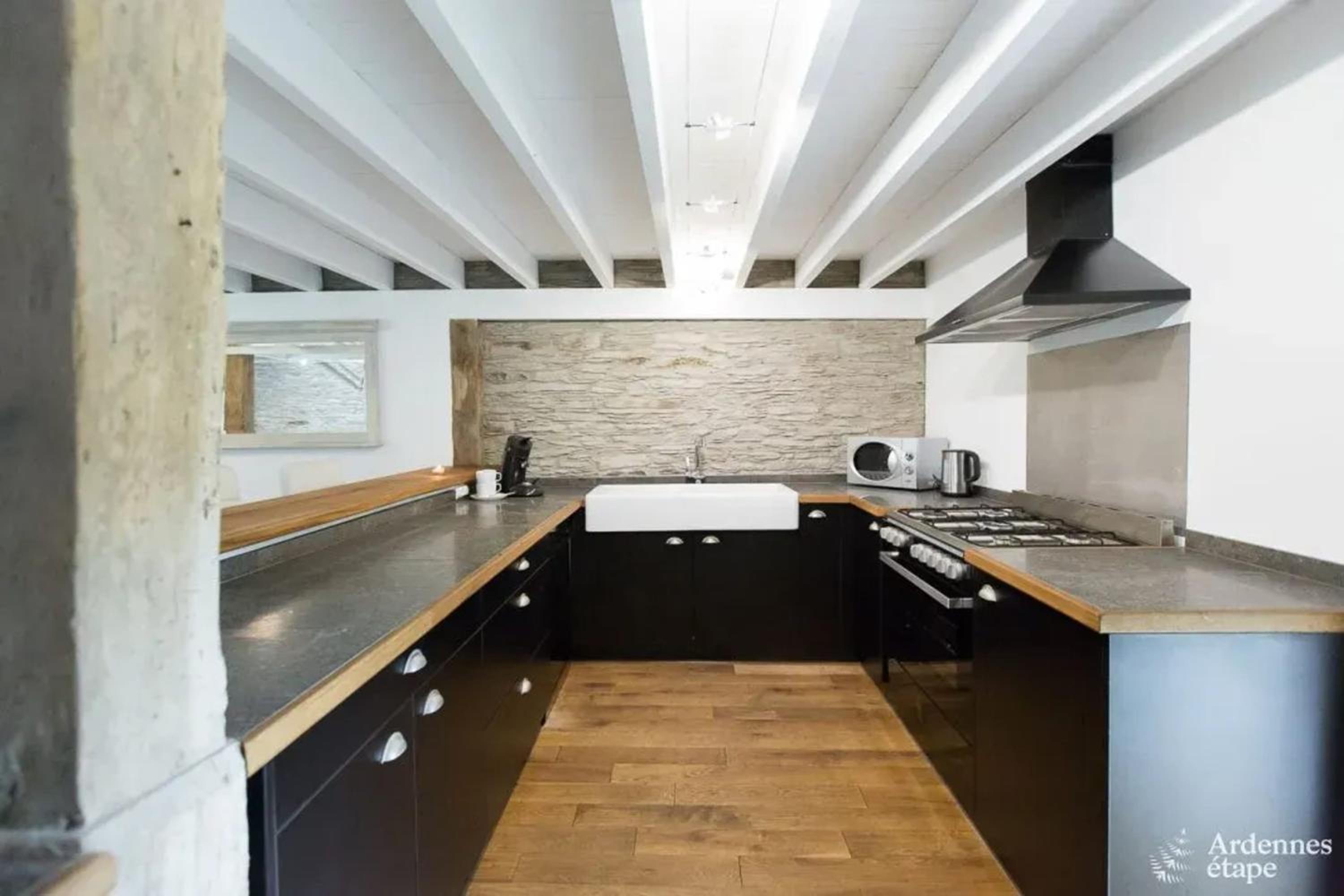 House with jacuzzi in Menufontaine, 180 m² for 8 people.