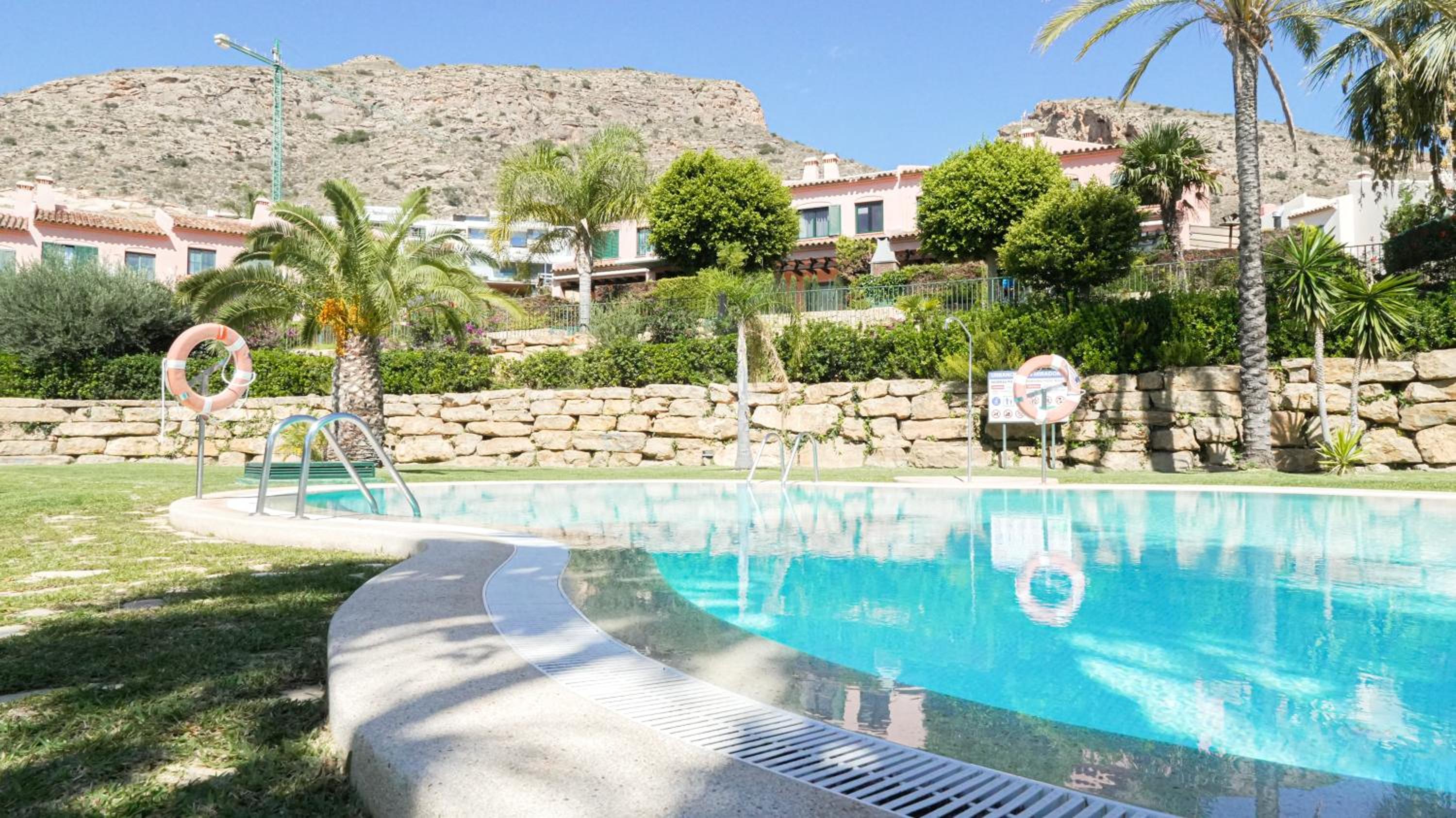Chalet adosado con preciosas vistas al mar
