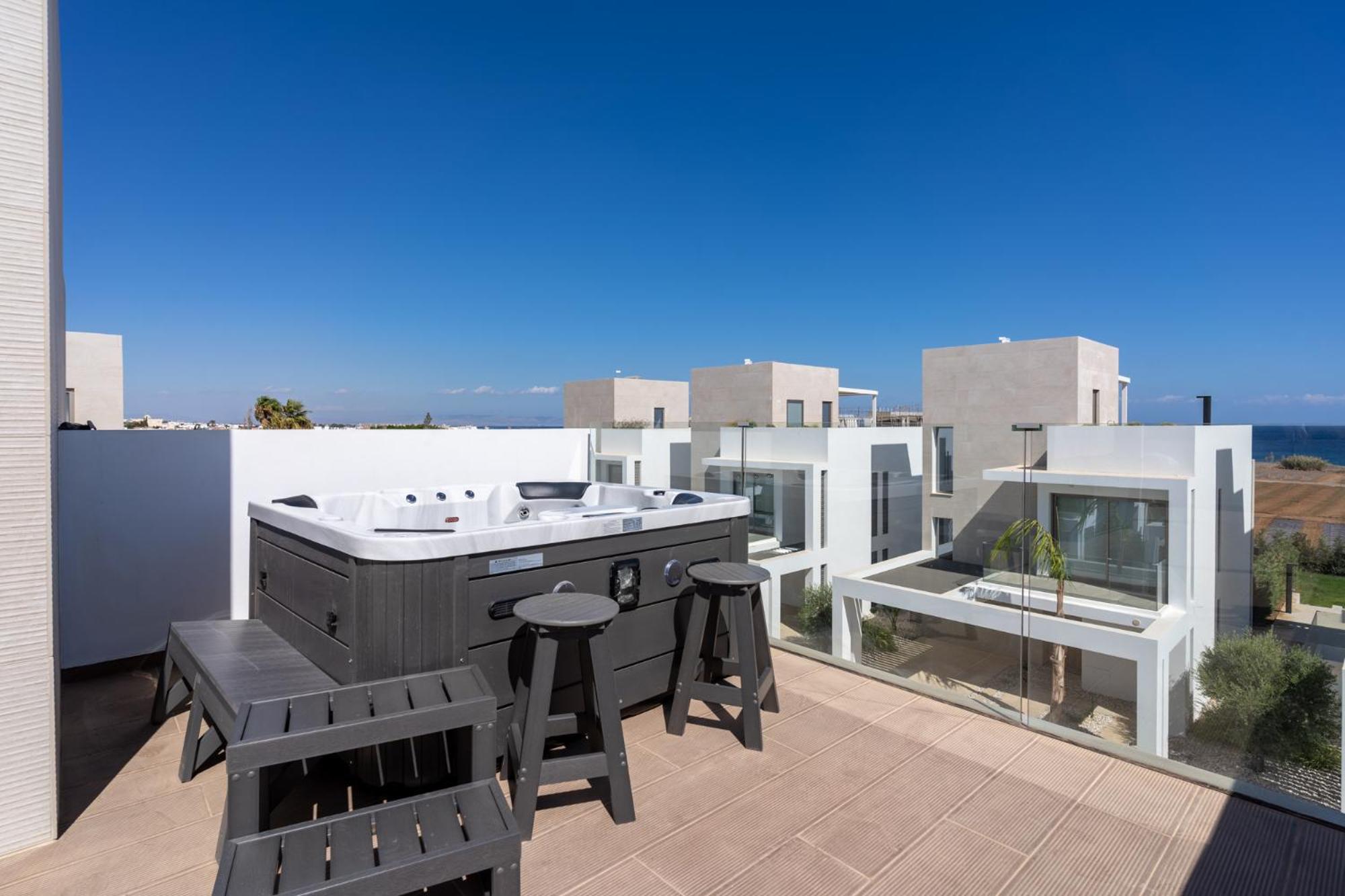 Cyan 3-Bedroom Villa in Protaras view 2