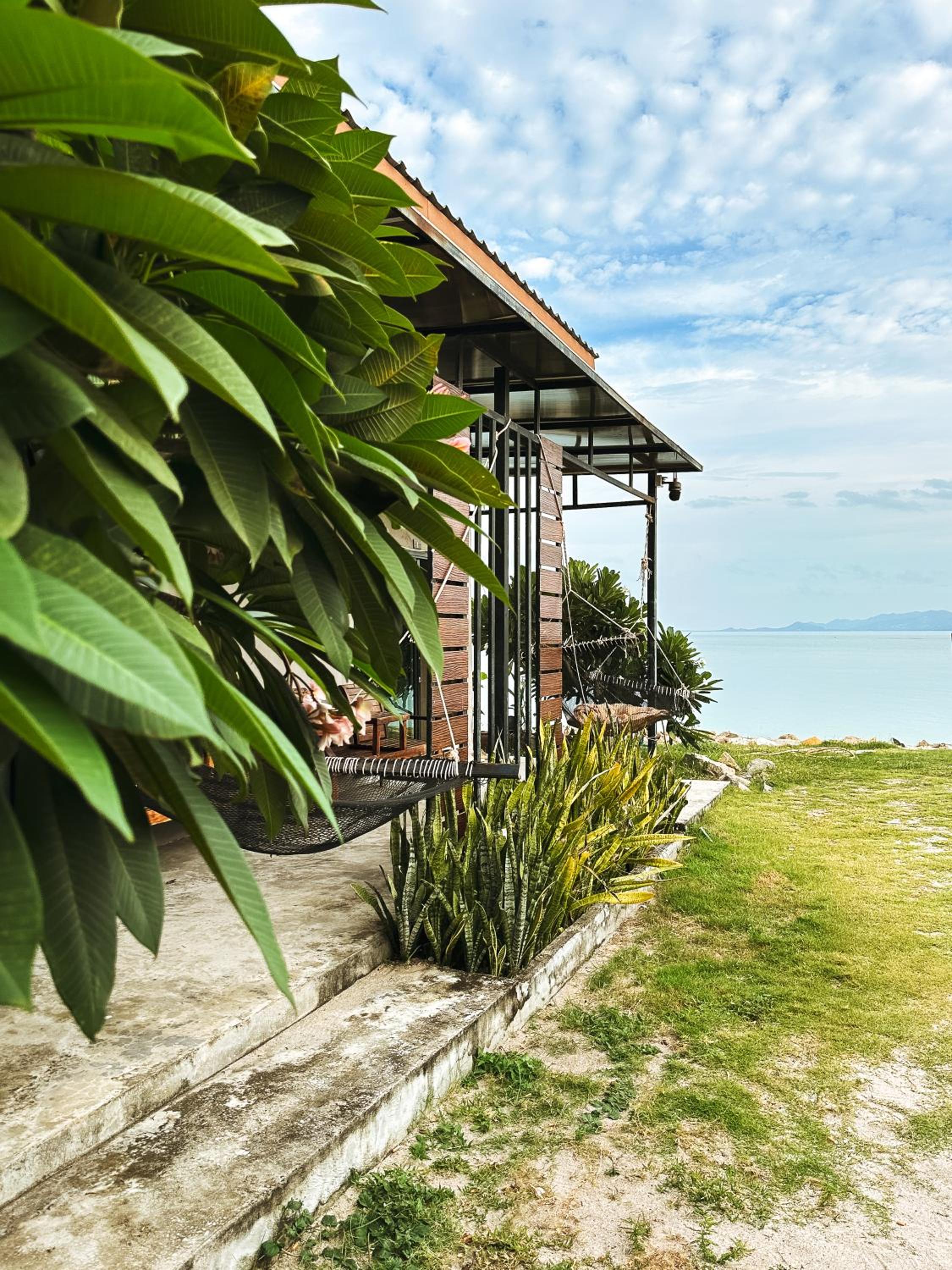The Cosy Koh Phangan and Restaurant