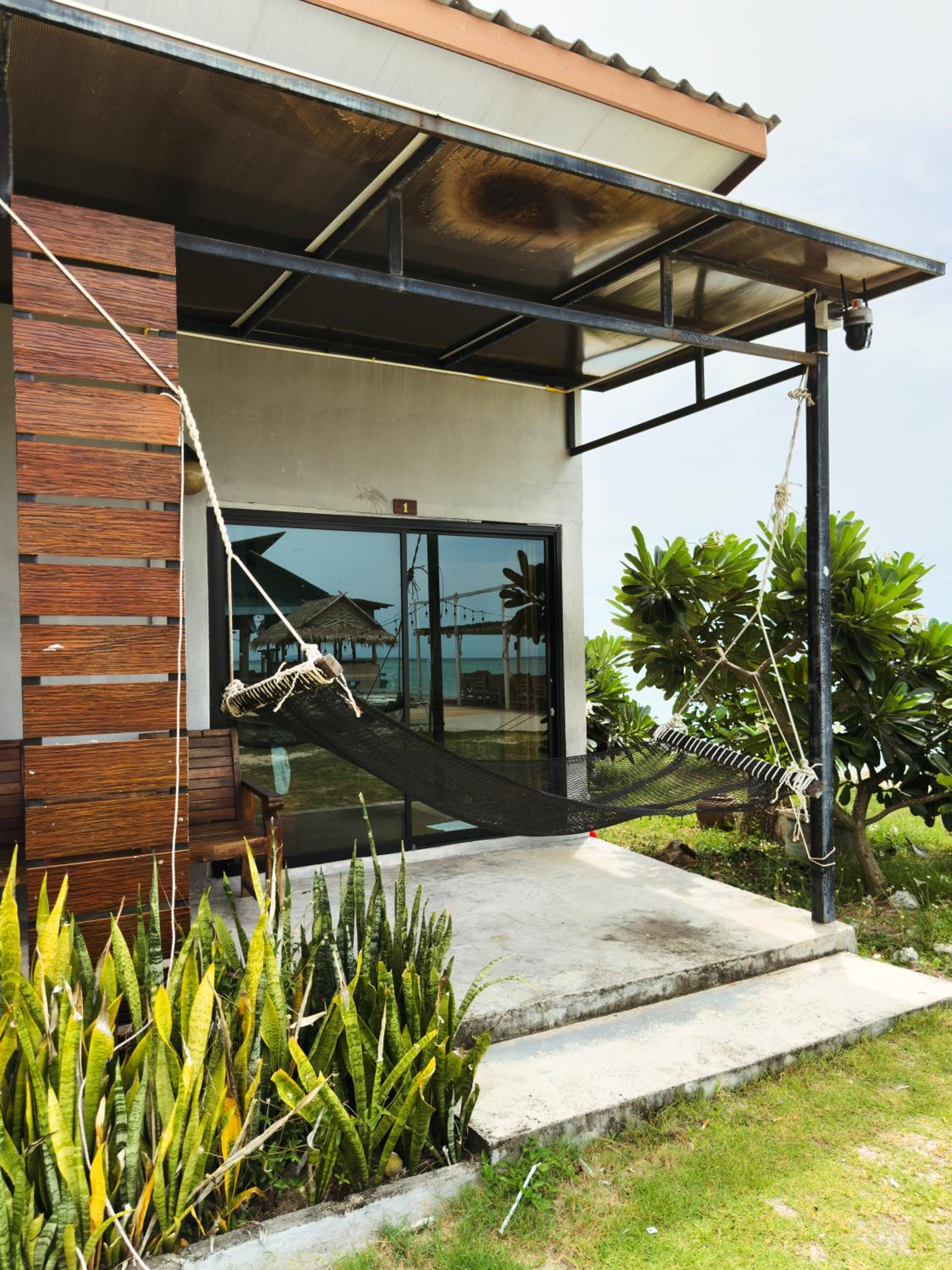 The Cosy Koh Phangan and Restaurant