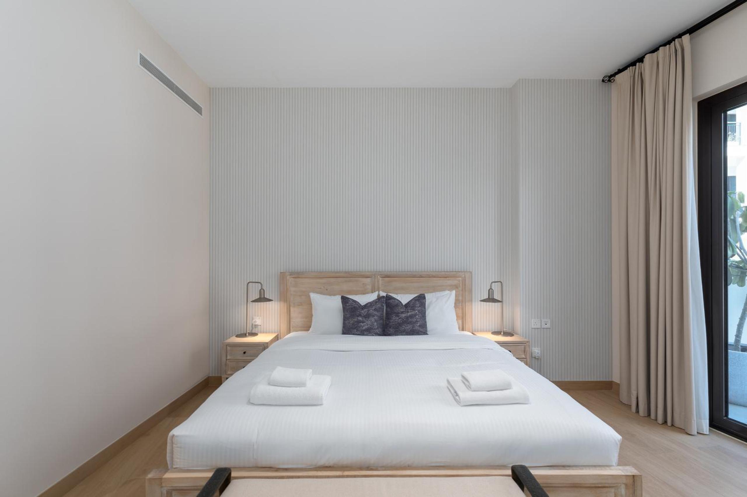 La Cote, Port de La Mer, Jumeirah 1 - Mint Stay