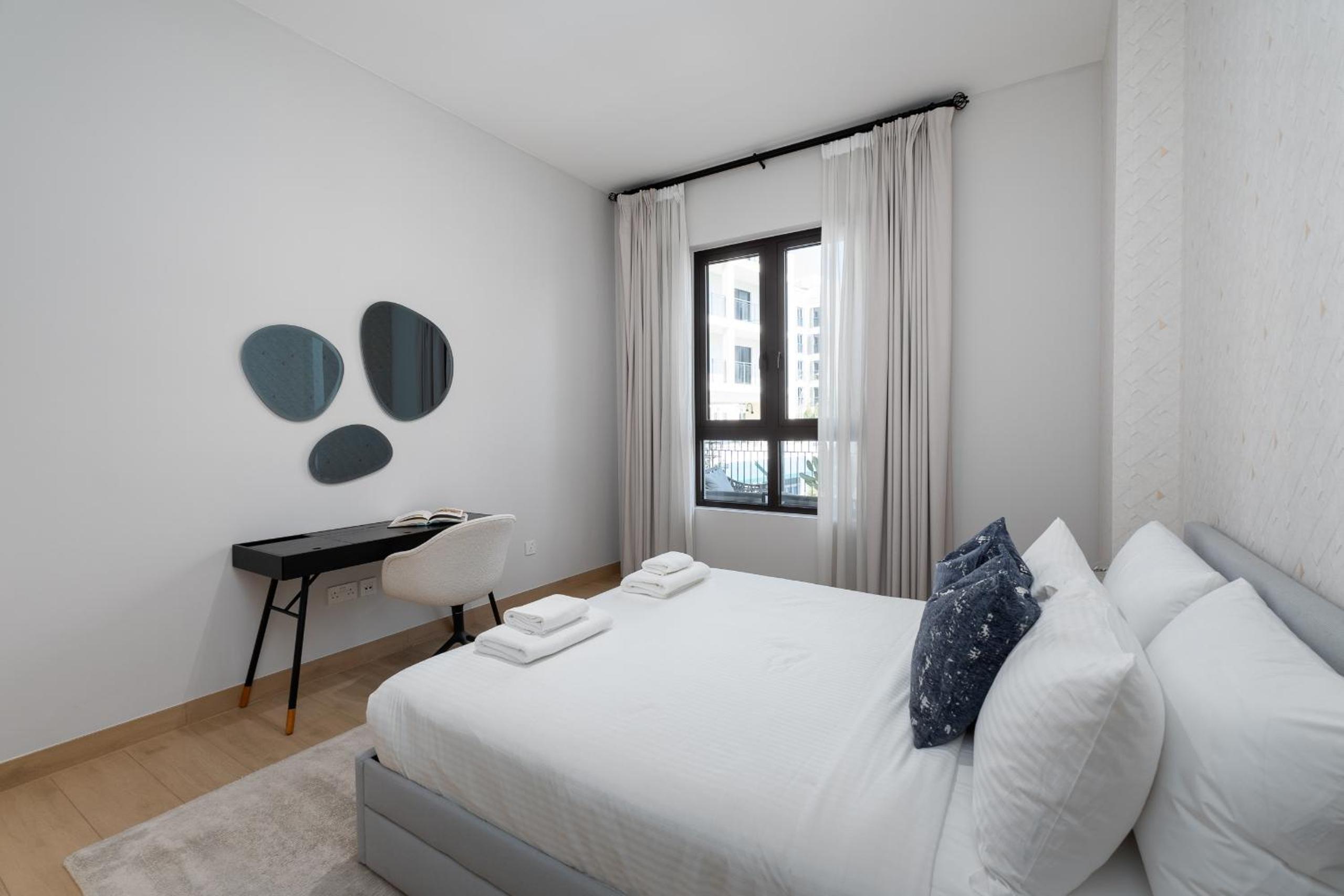 La Cote, Port de La Mer, Jumeirah 1 - Mint Stay