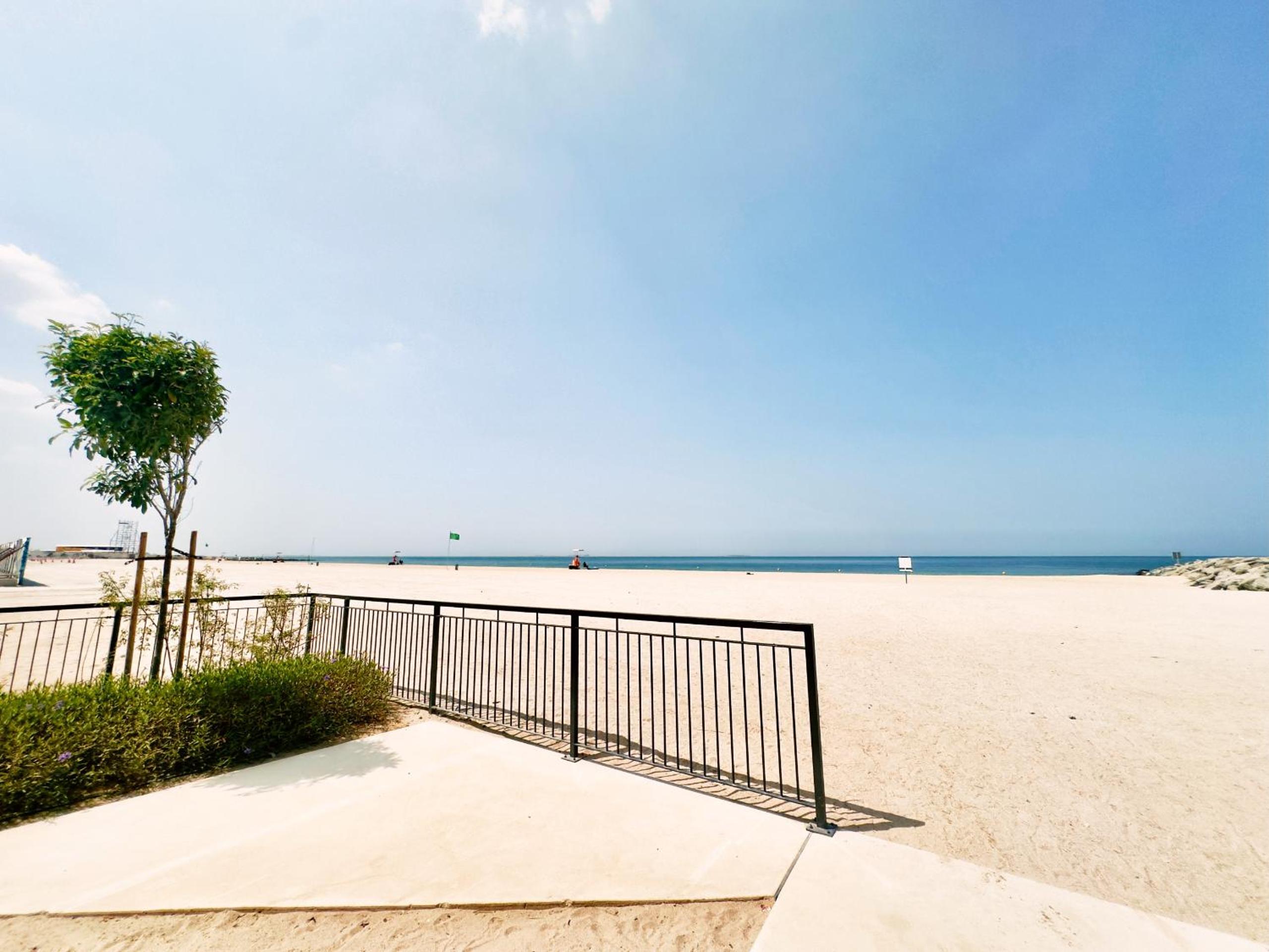 La Cote, Port de La Mer, Jumeirah 1 - Mint Stay
