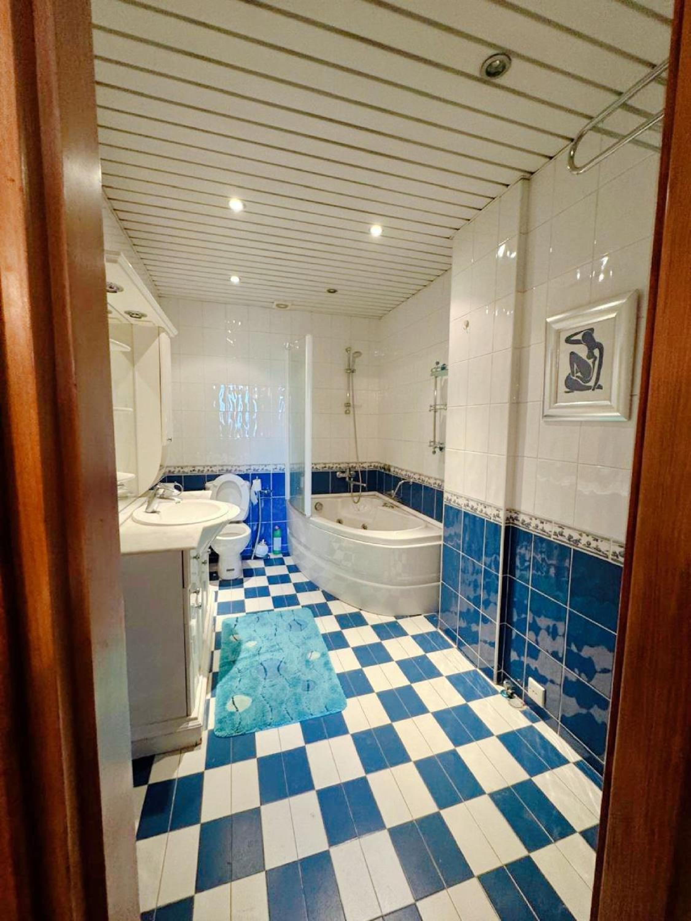 Beautiful Apartment Close to Nizami Street
