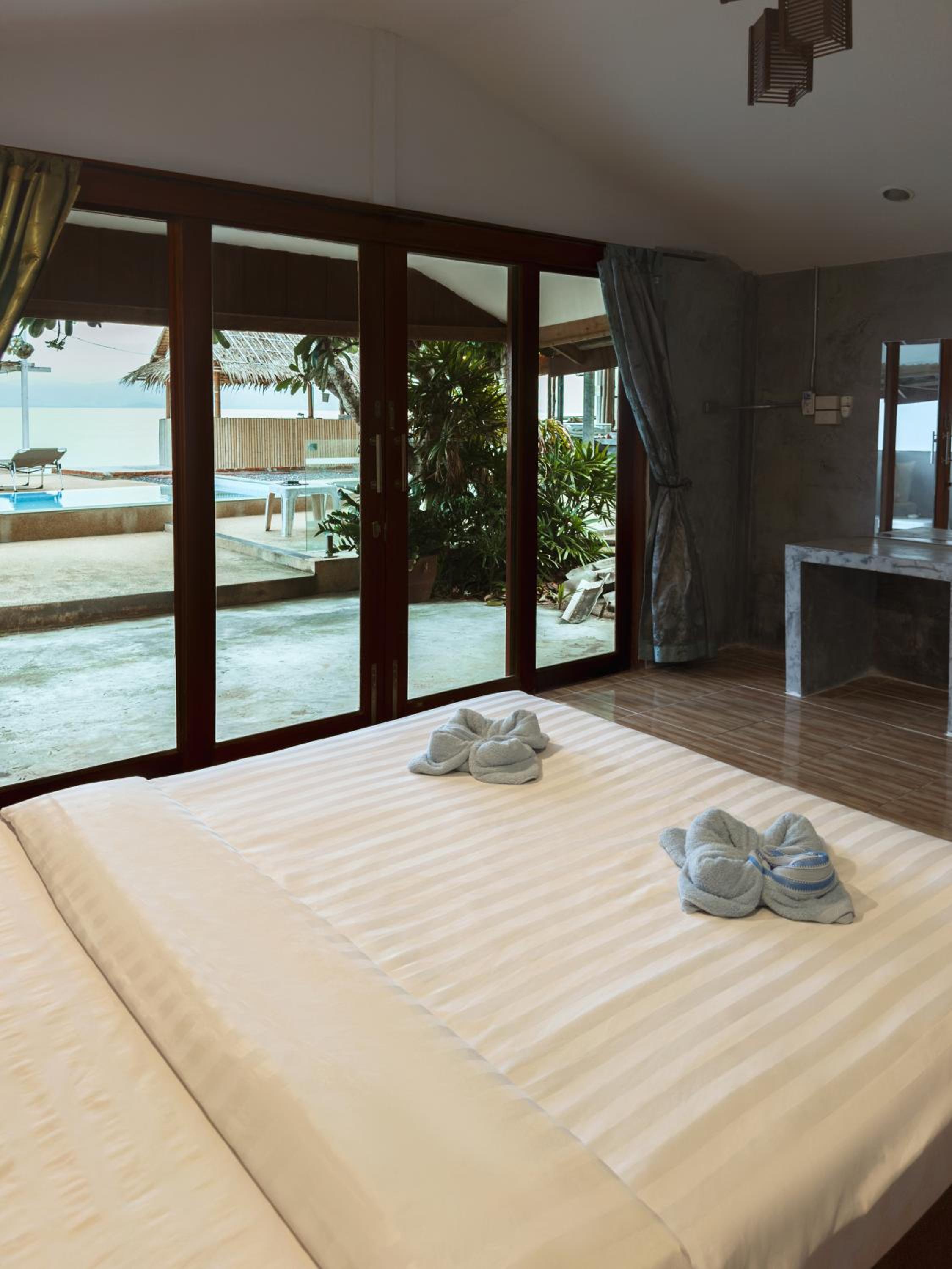 The Cosy Koh Phangan and Restaurant