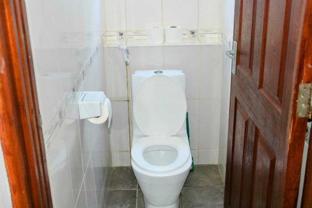 Shikara Bandari Suite
