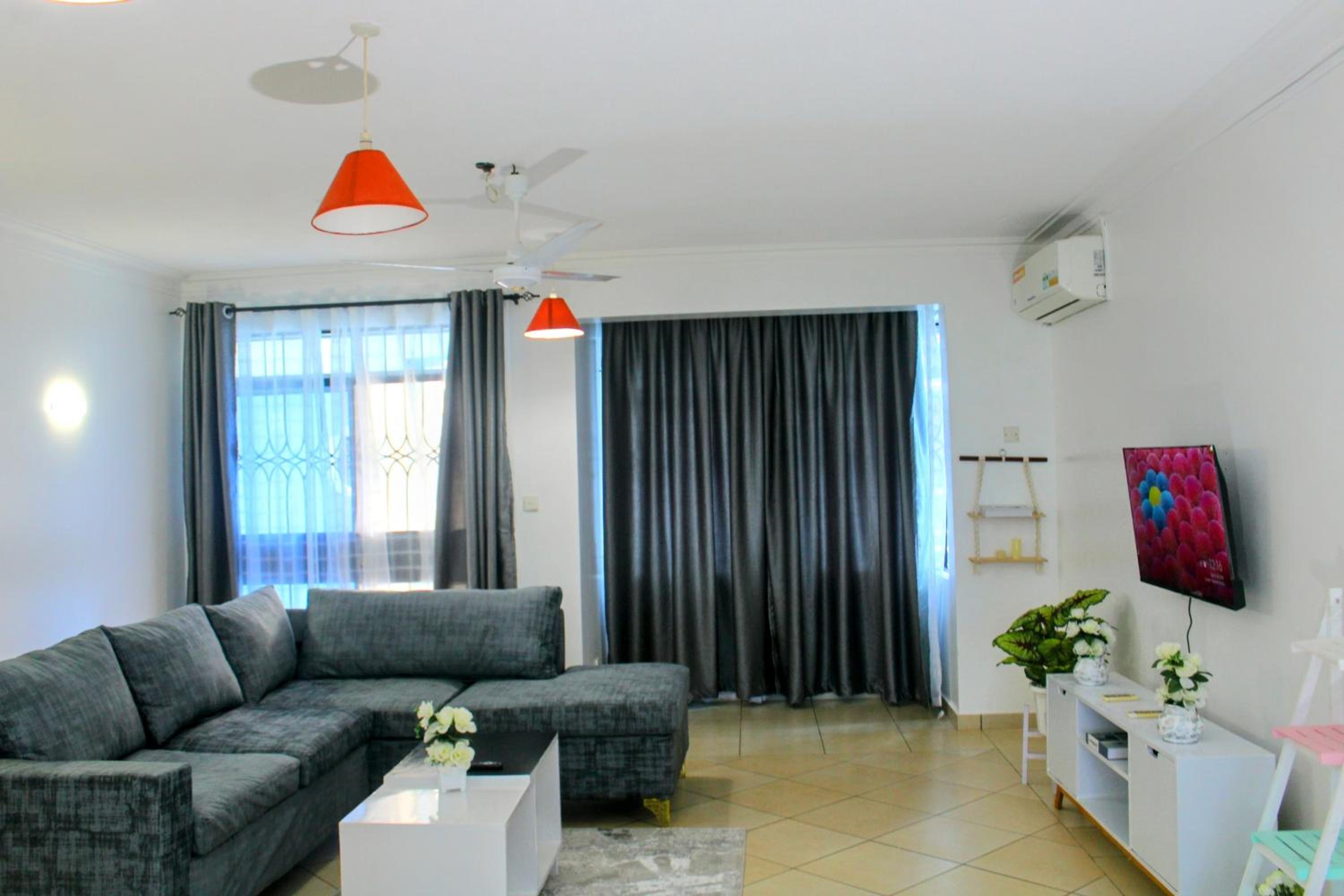 Shikara Bandari Suite