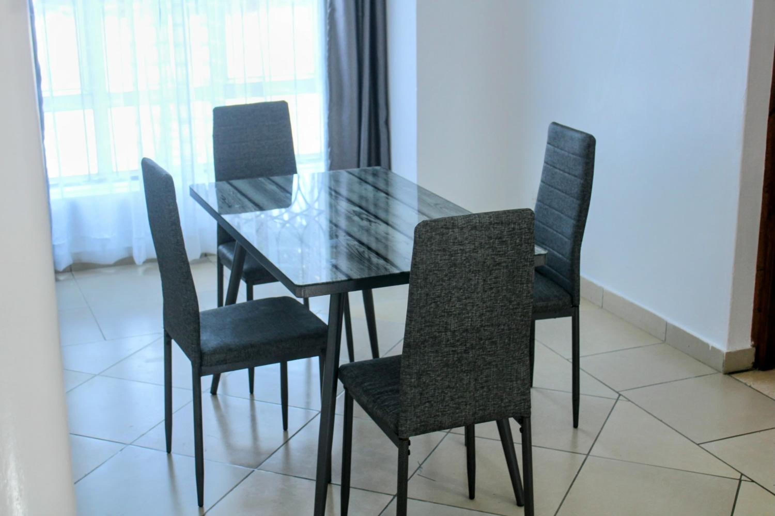 Shikara Bandari Suite