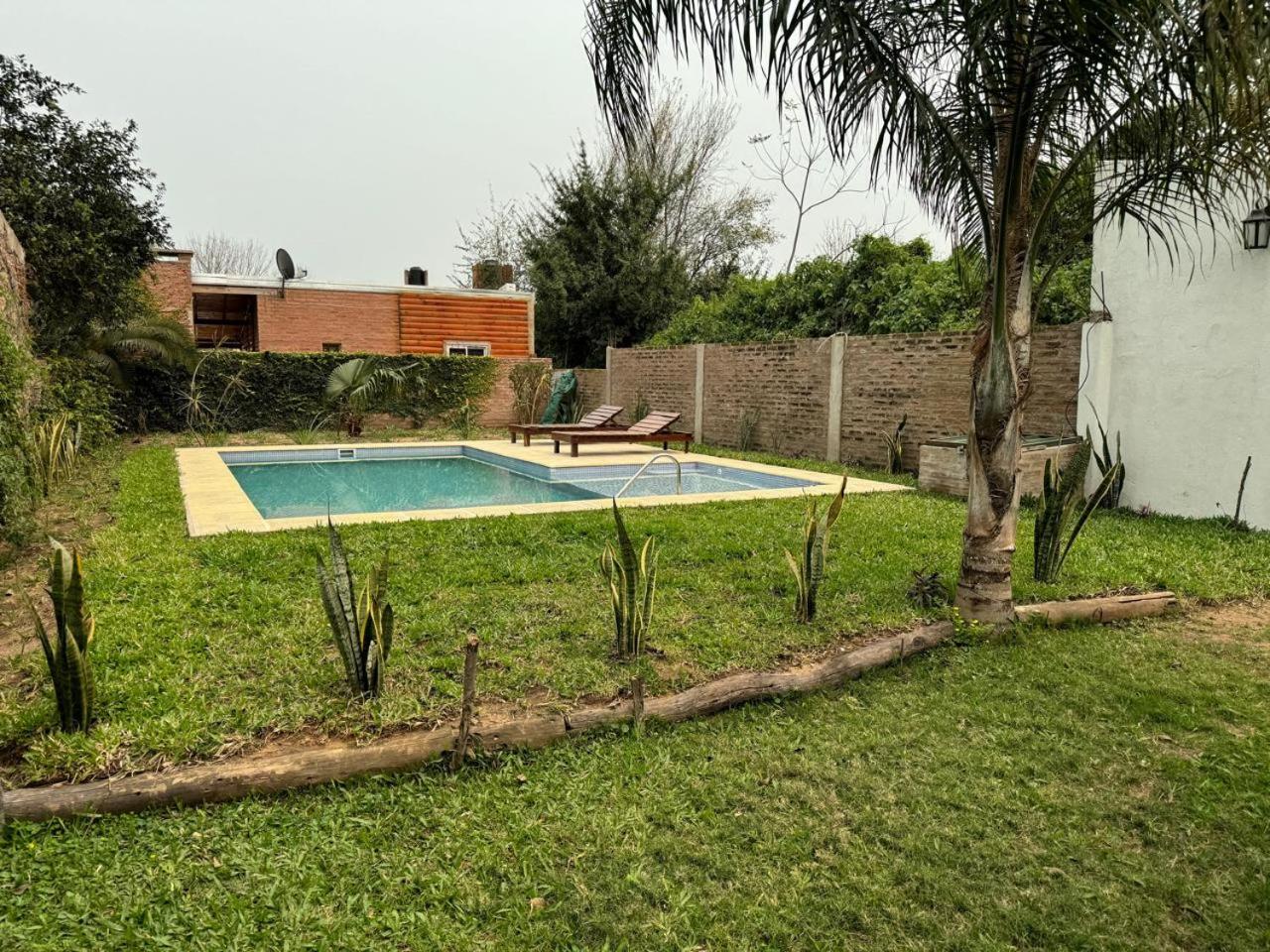Hermosa Casa con Pileta a 3 cuadras de la Playa