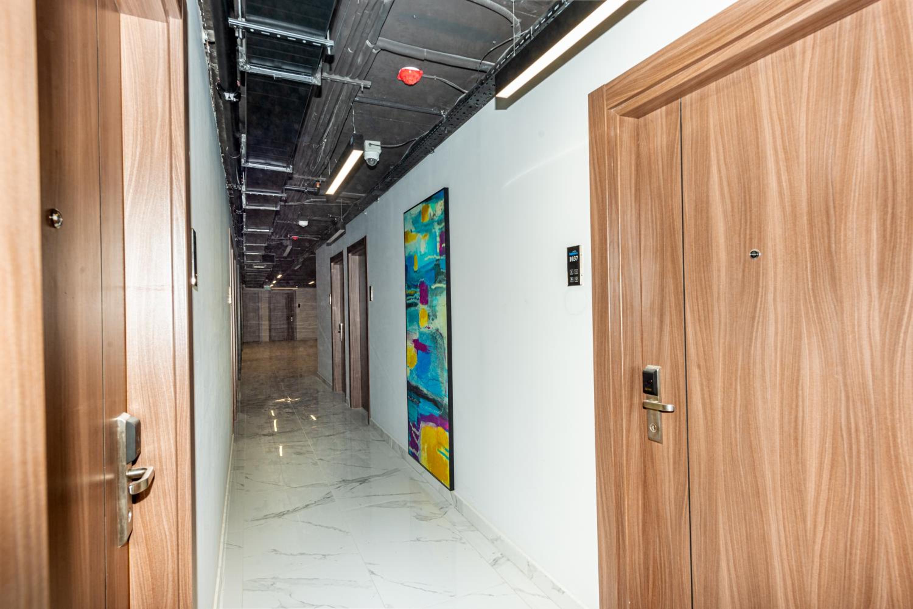 Sunshine Residence & Hotel