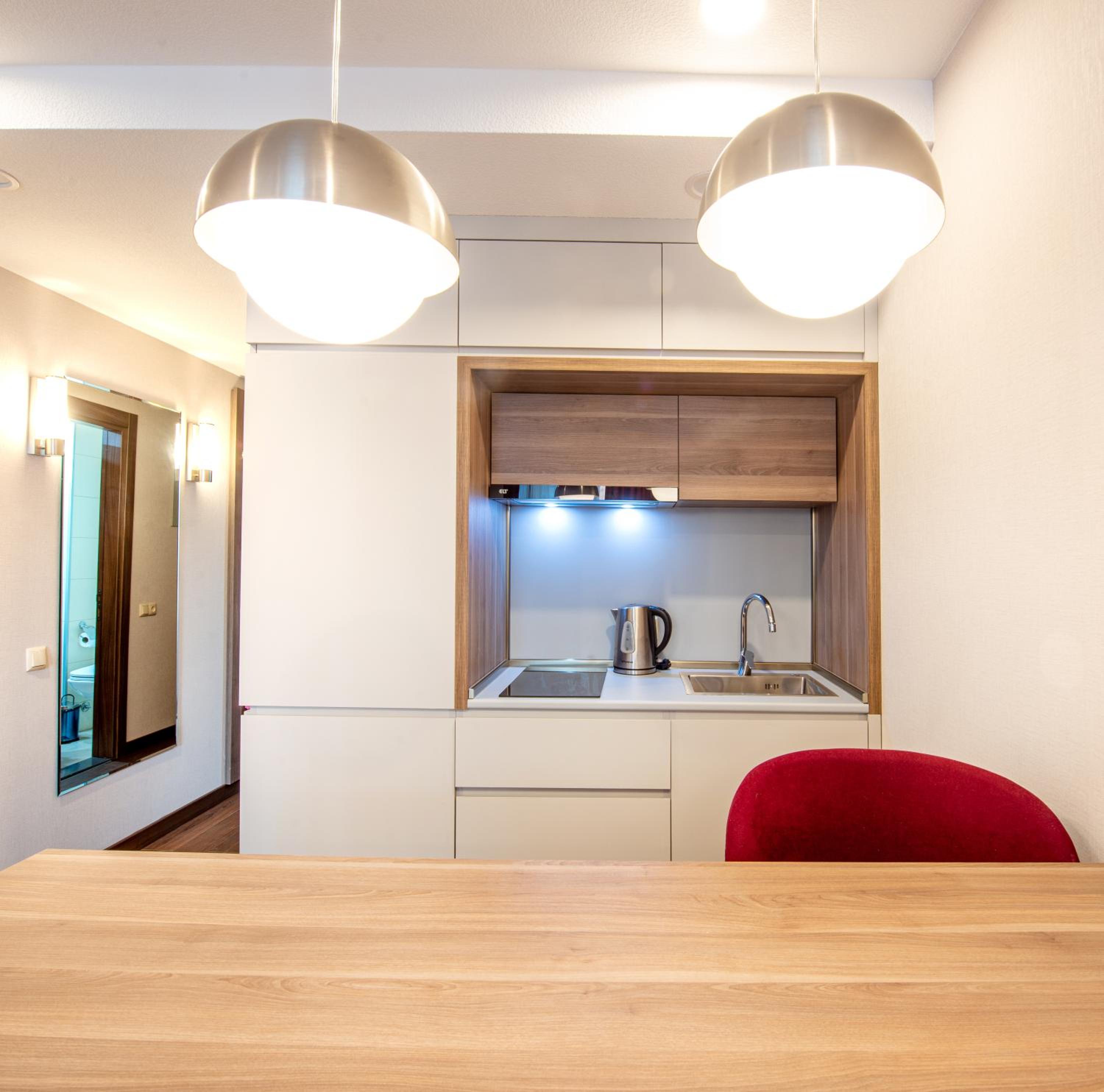 Sunshine Residence & Hotel