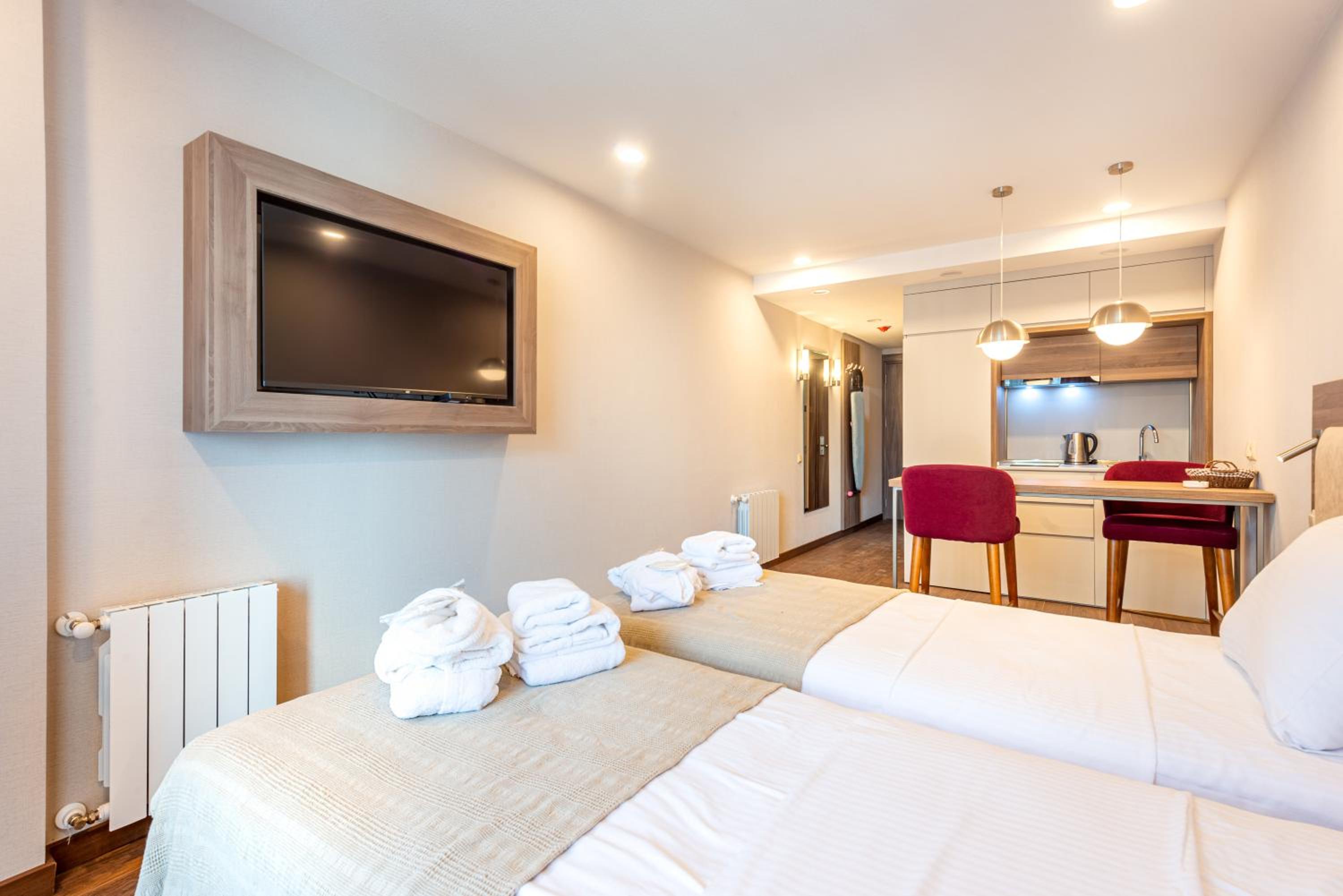 Sunshine Residence & Hotel