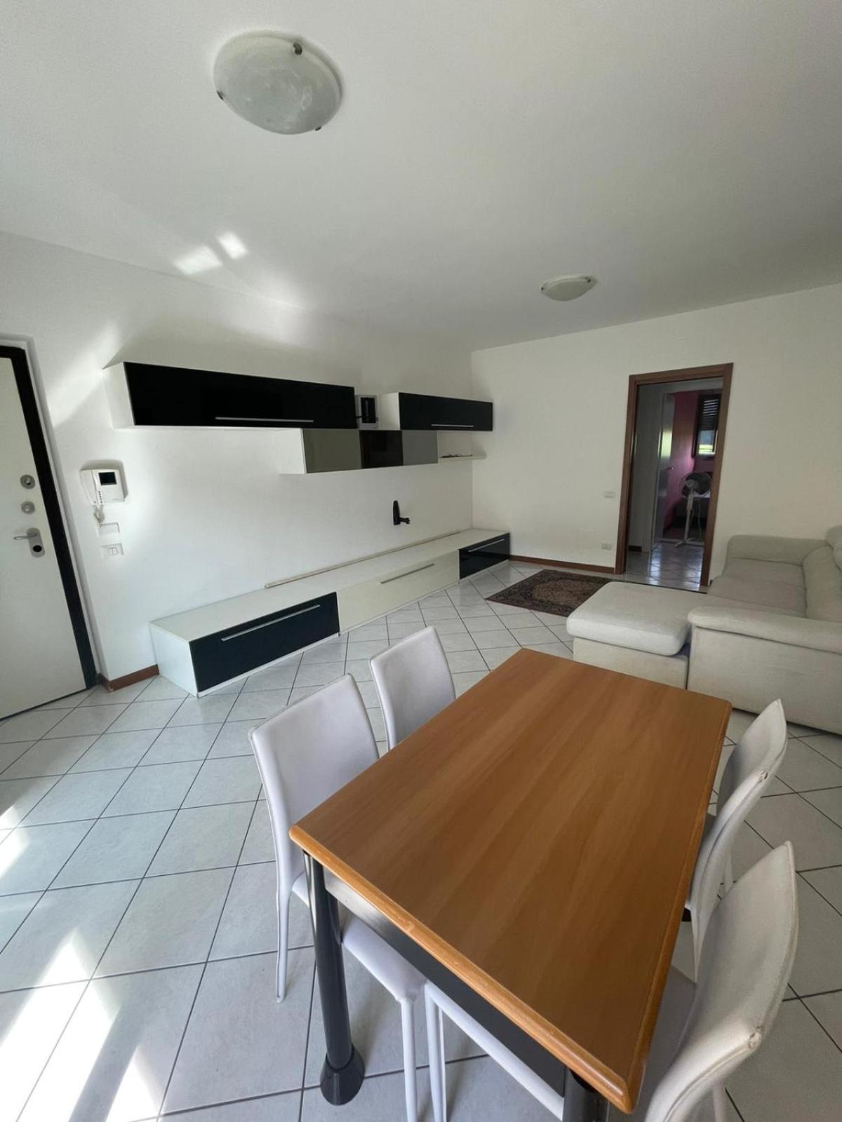 Camere Rozzano, vicino Humanitas photo 2