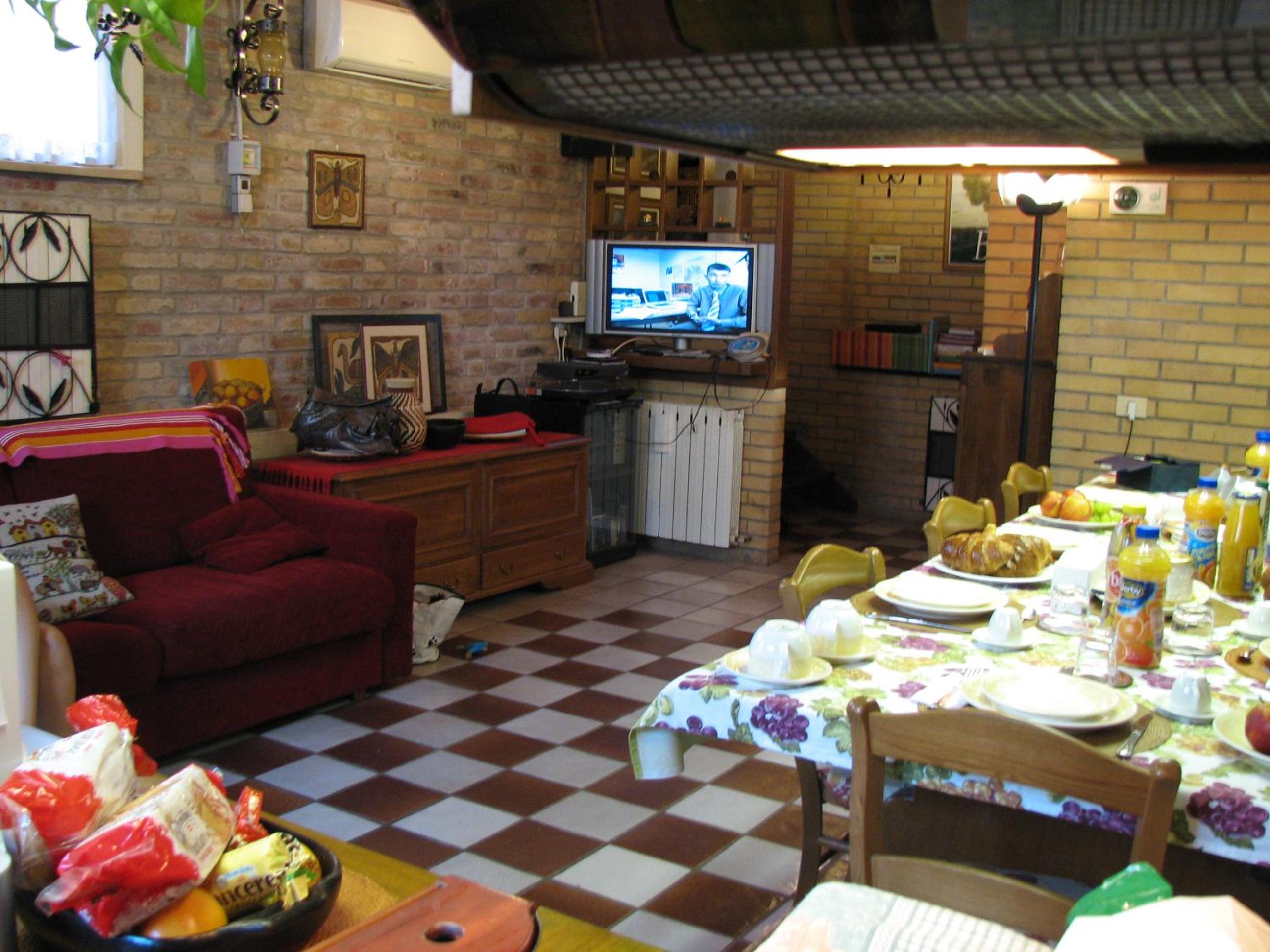 Photo 24