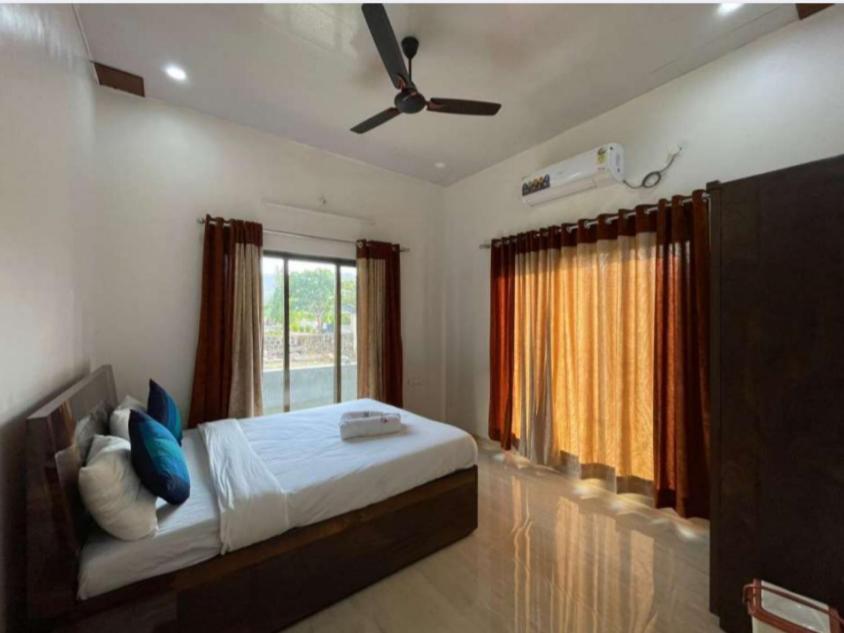 Villa Montagna By Nutan Holidays view 5