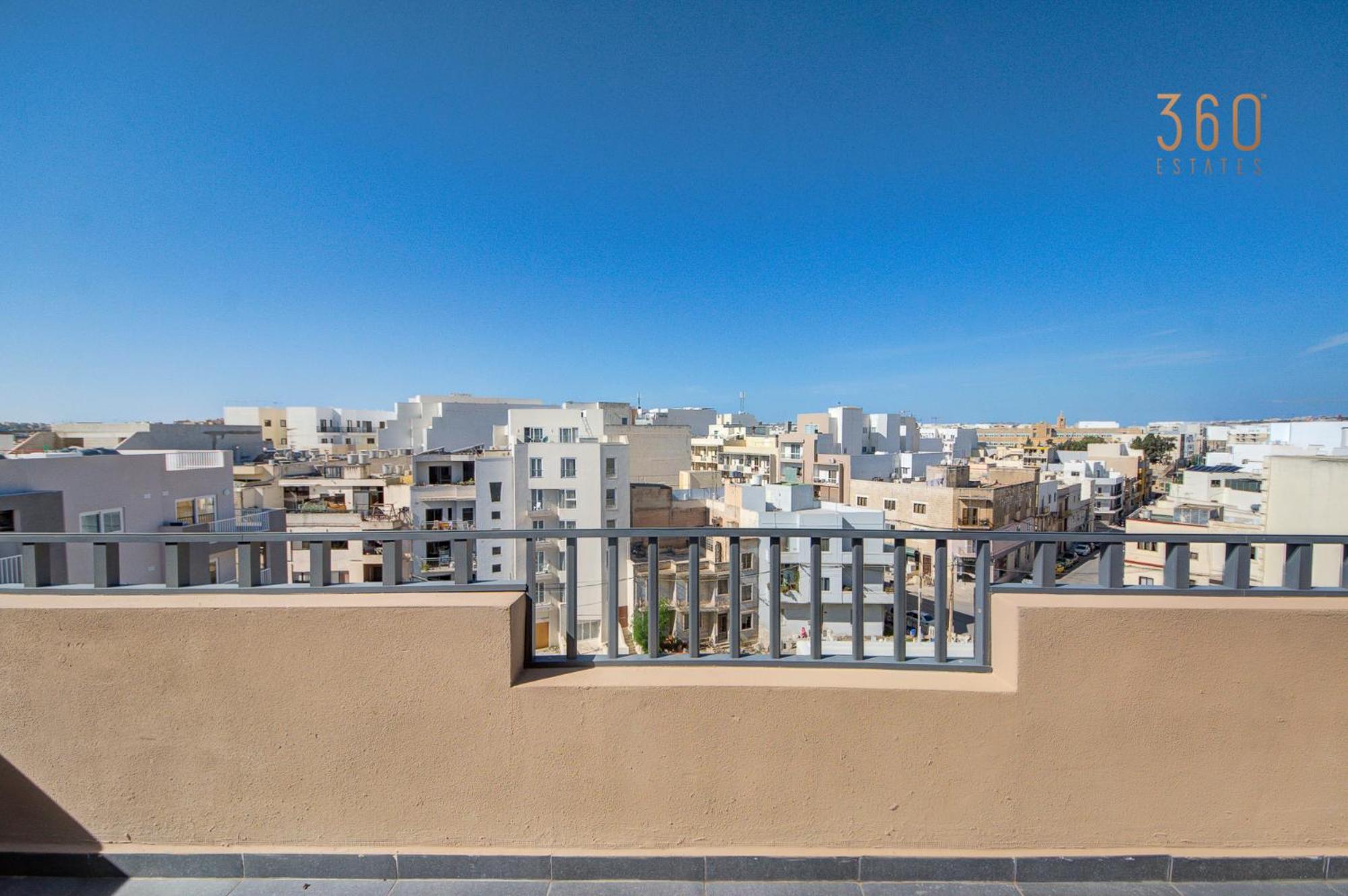 Lovely 3BR Penthouse with Terrace close to Marina by 360 Estates view 4