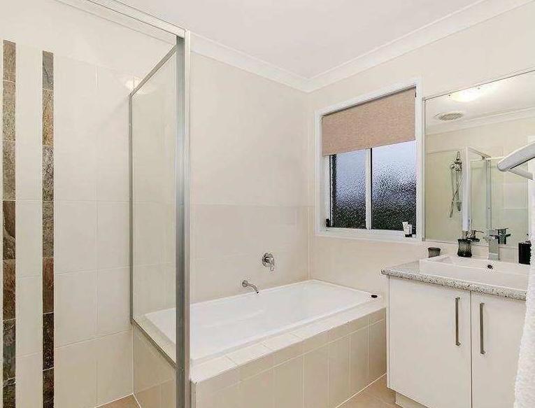 5-Bed home Near Theme Parks