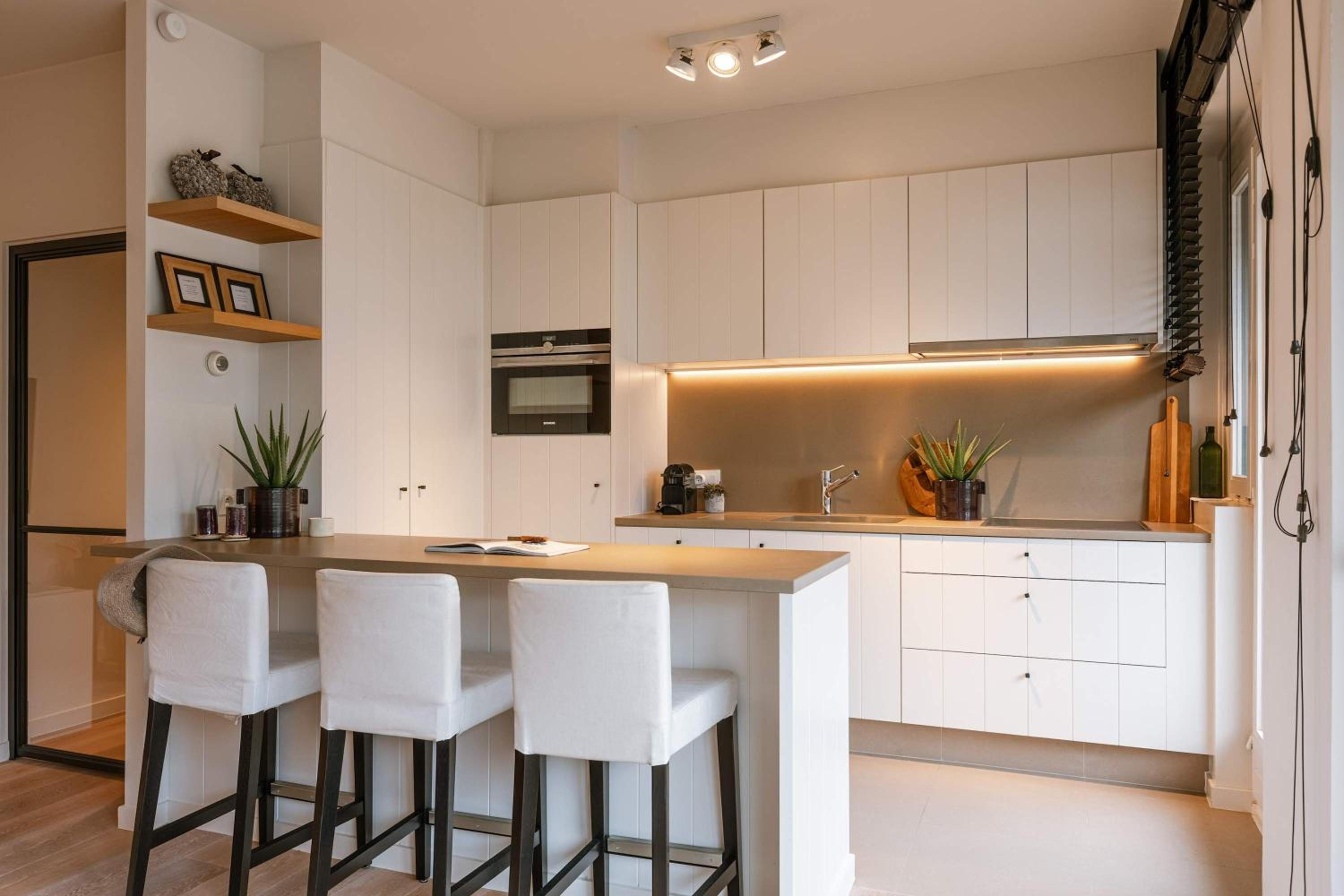 Casiola - Modern apartment close to the beach