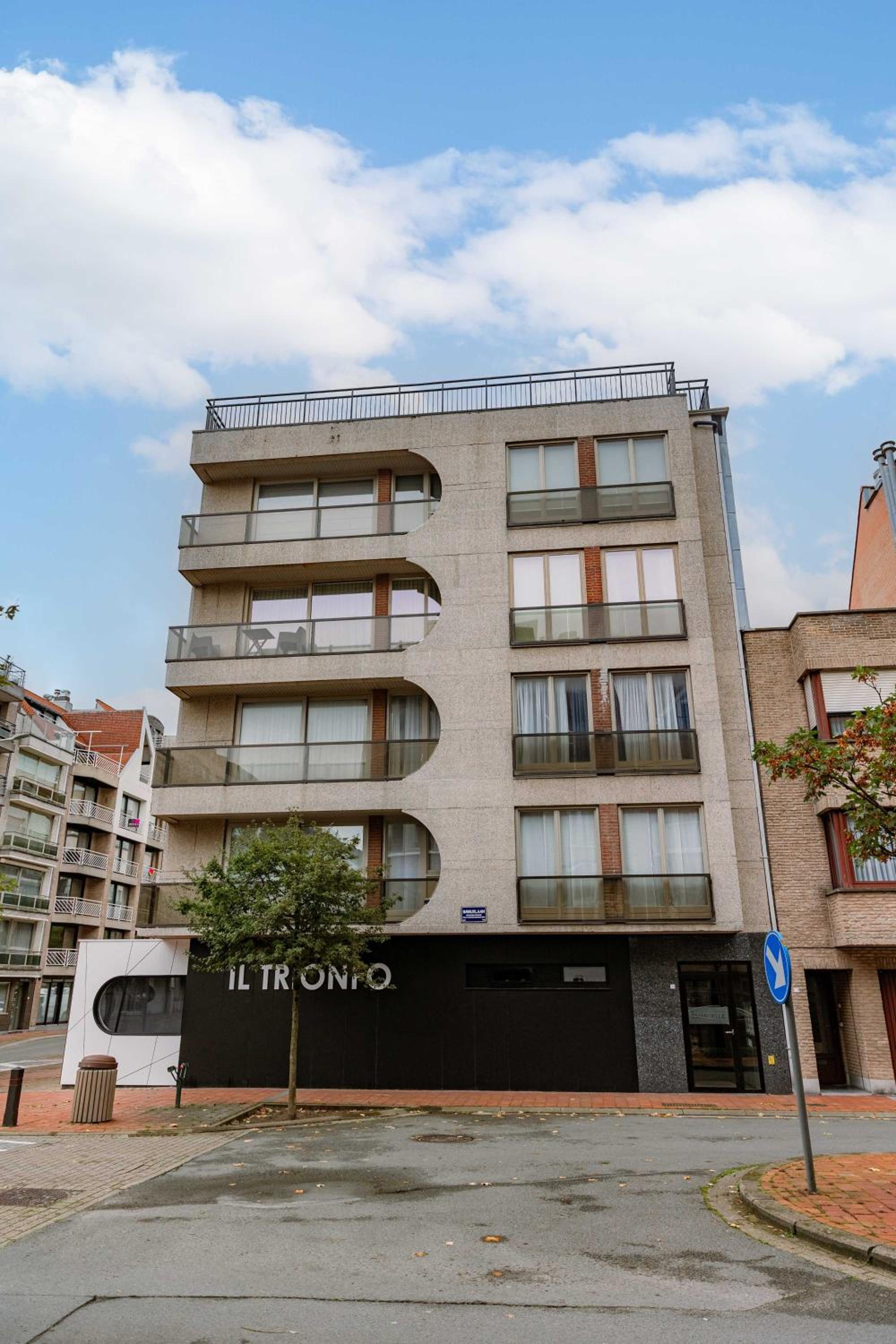 Casiola - Modern apartment close to the beach