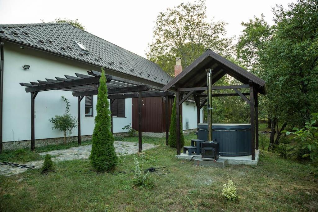 Photo 27