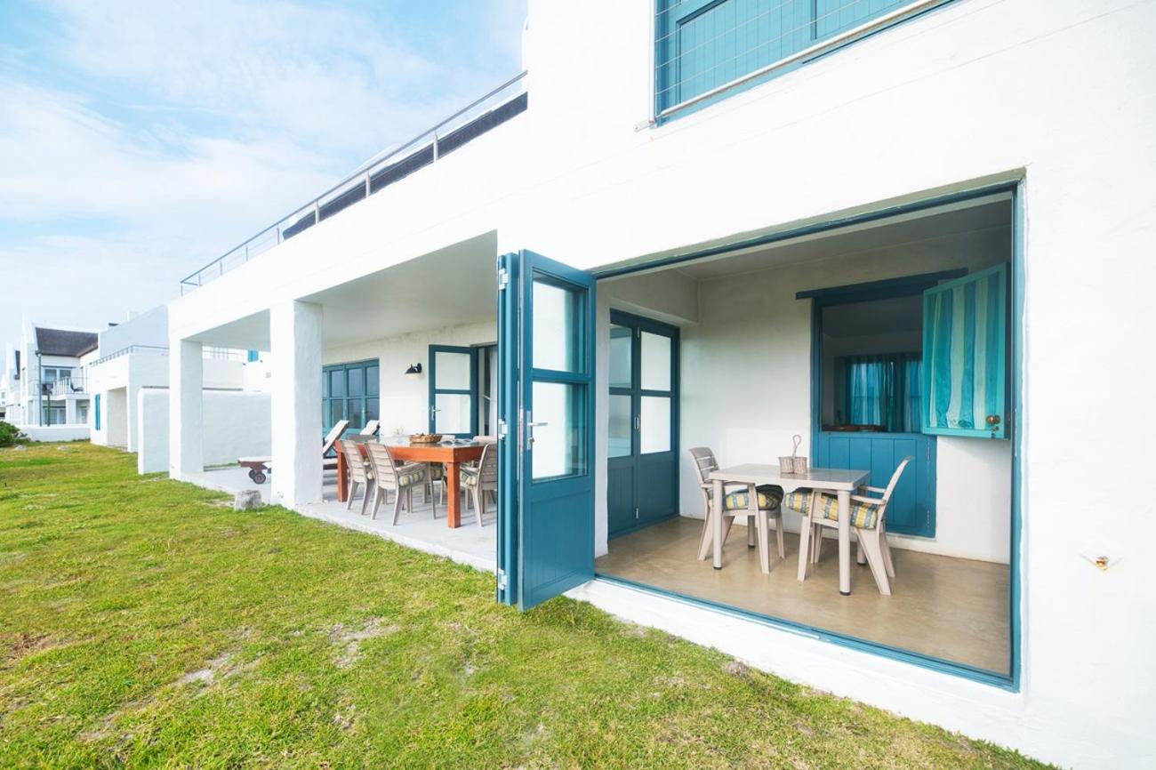 The Azures Langezandt, Struisbaai view 5