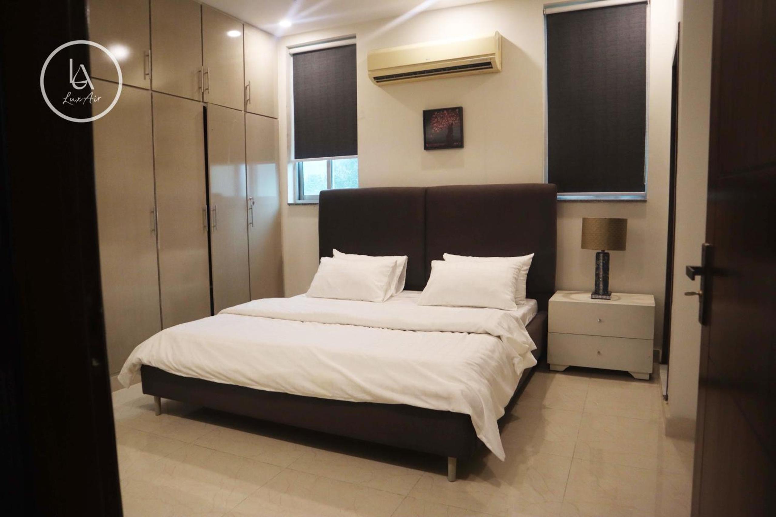 LuxAir - Retreat 2BHK view 4