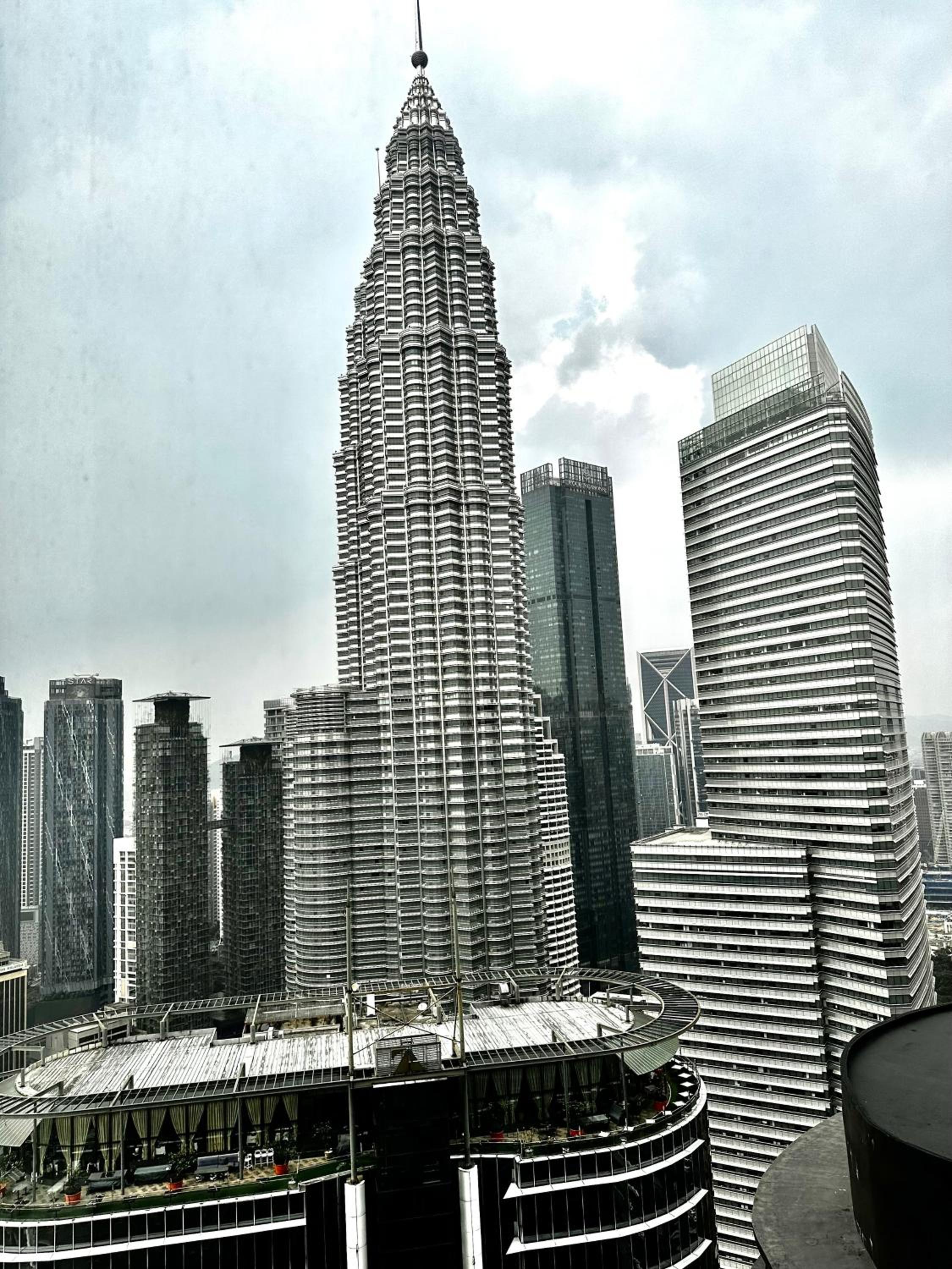 Sky Suites KLCC BY Arman