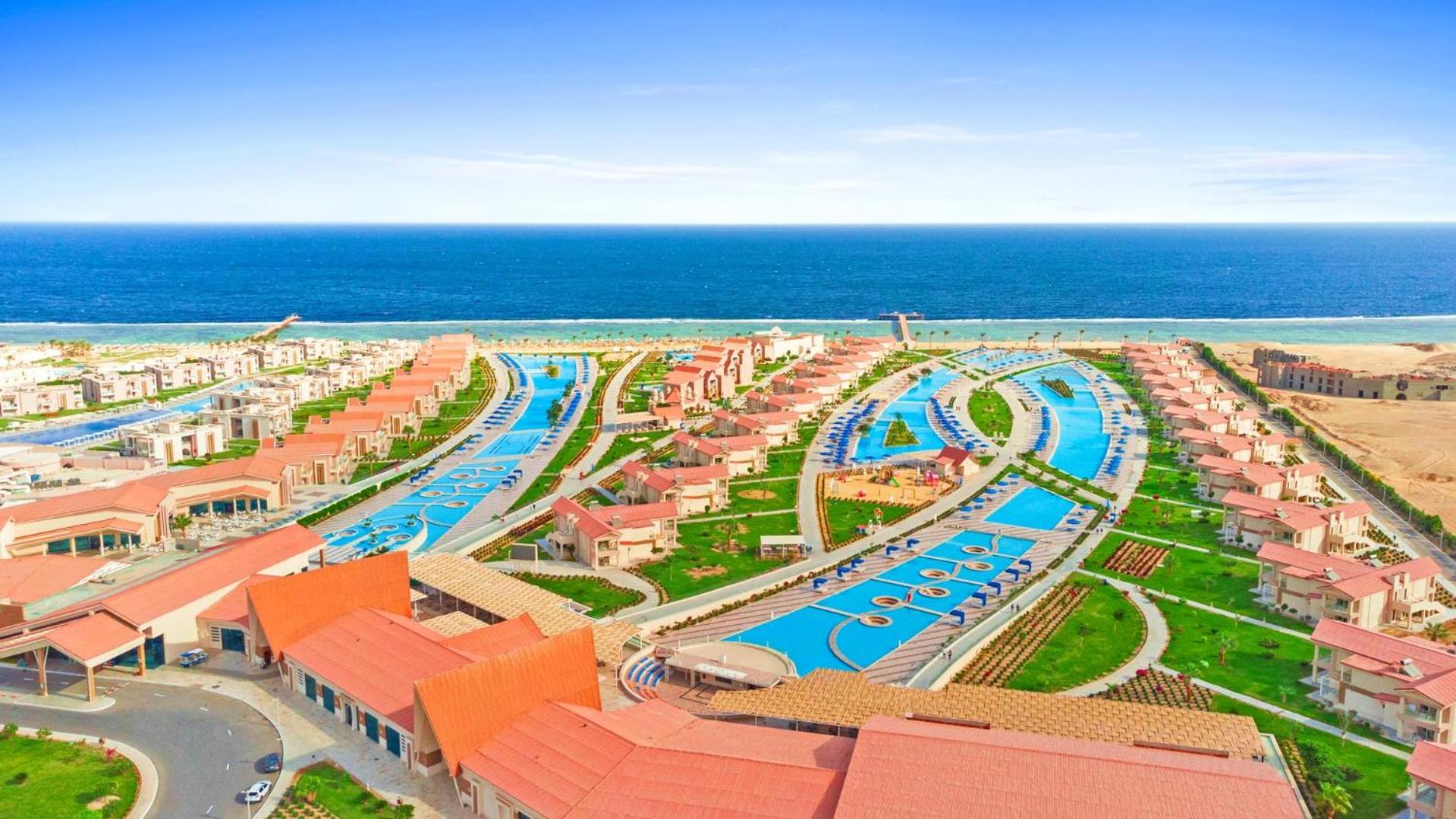 Pickalbatros Sea World Resort - Marsa Alam- "Aqua Park" — photo 3
