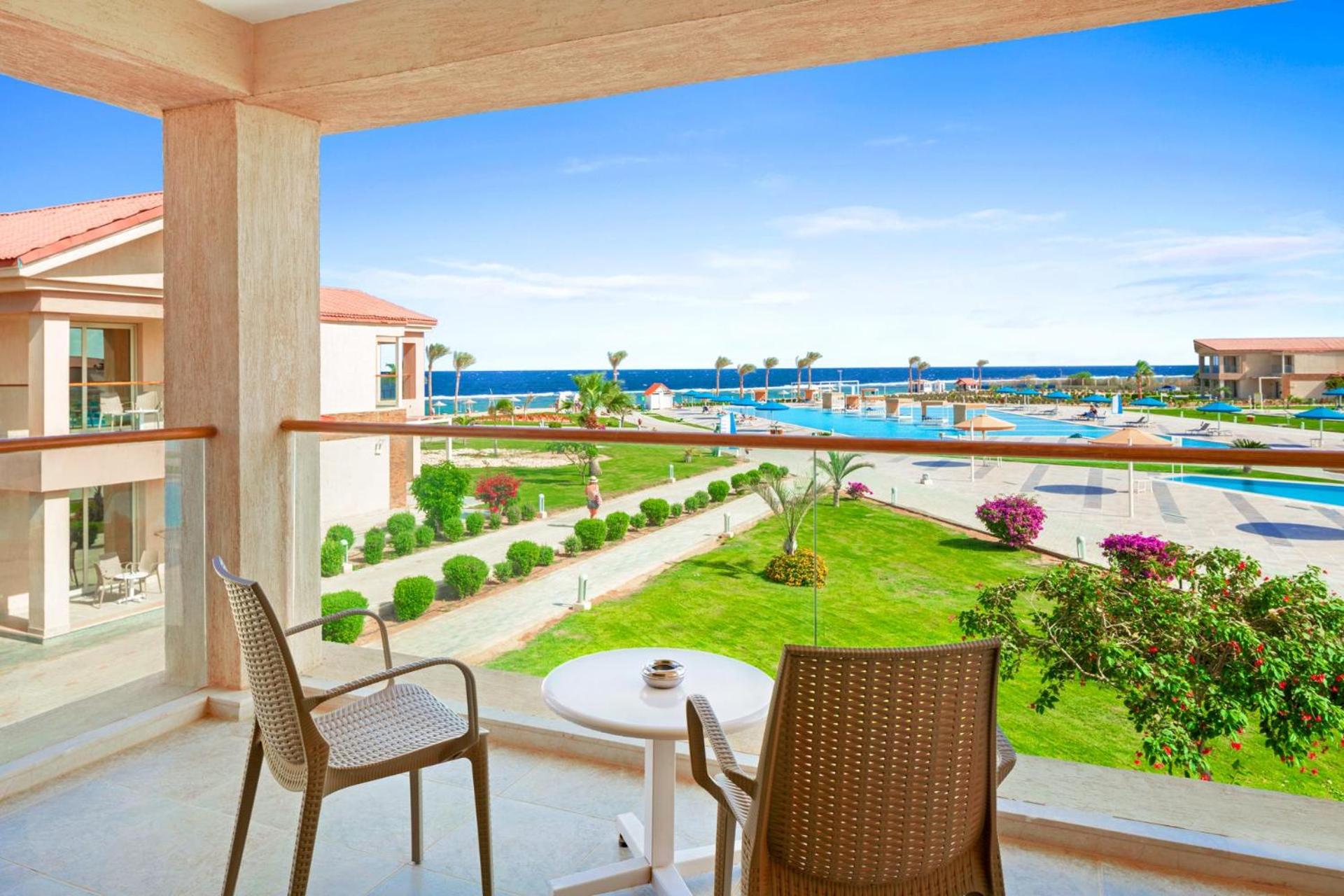 Pickalbatros Sea World Resort - Marsa Alam- "Aqua Park" — photo 38