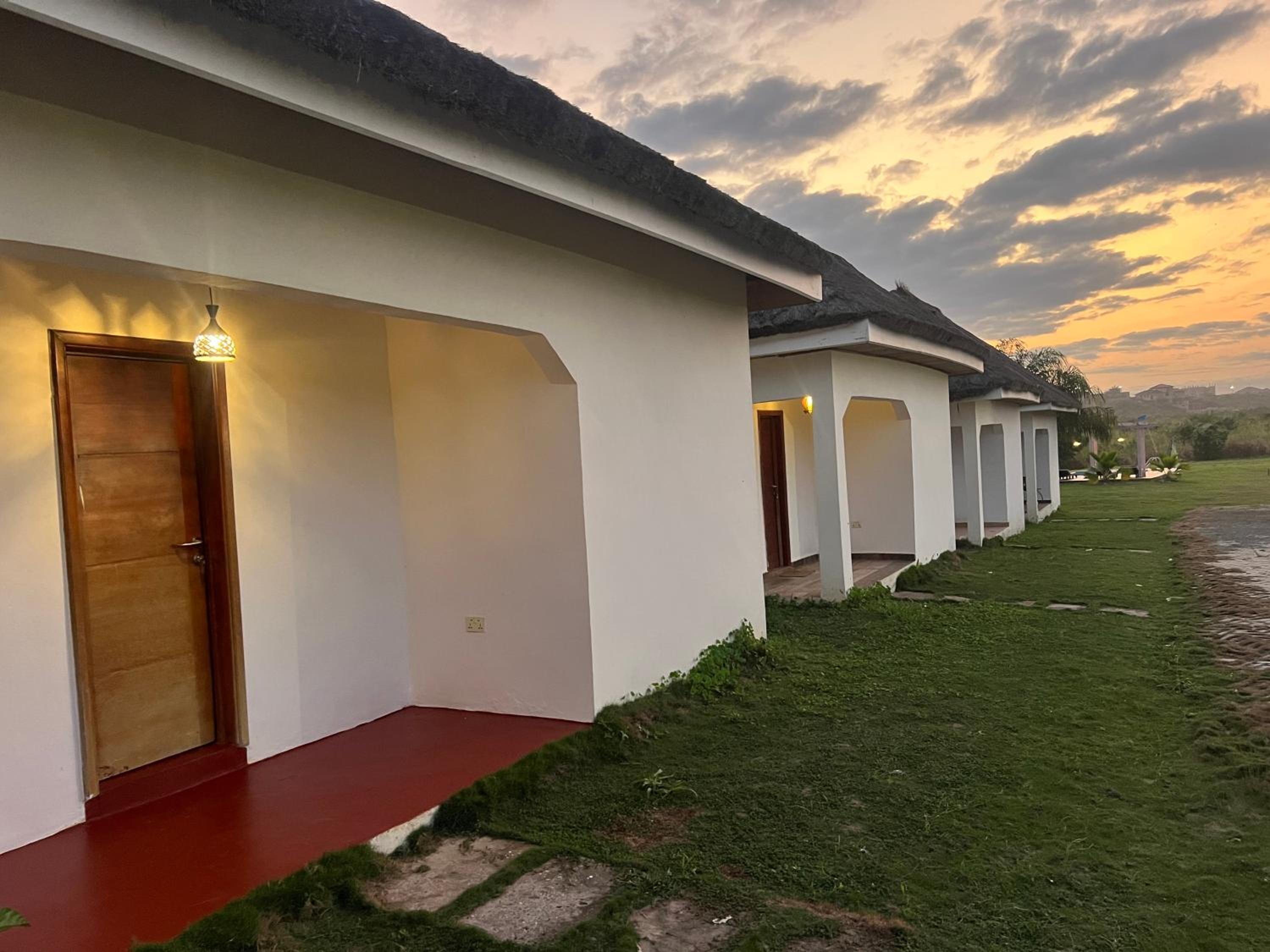 Your weekend hide out,Lupita view 5