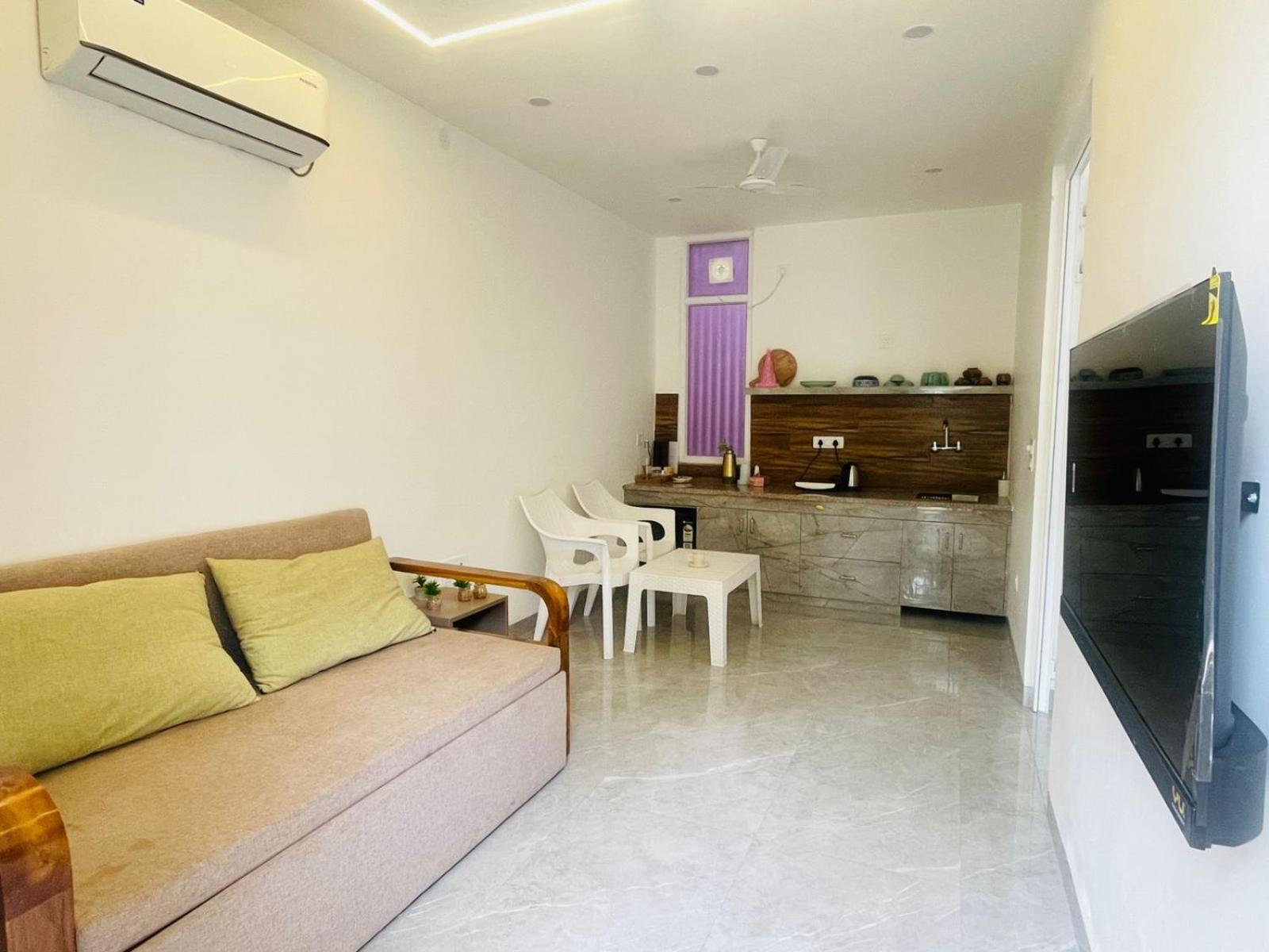 PineSway Villa