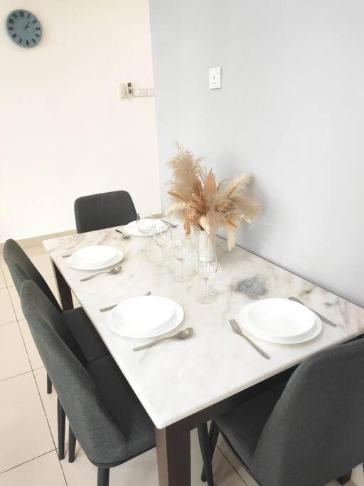 2bedroom 2bath 13th Seaview MansionOne Gurney photo 4