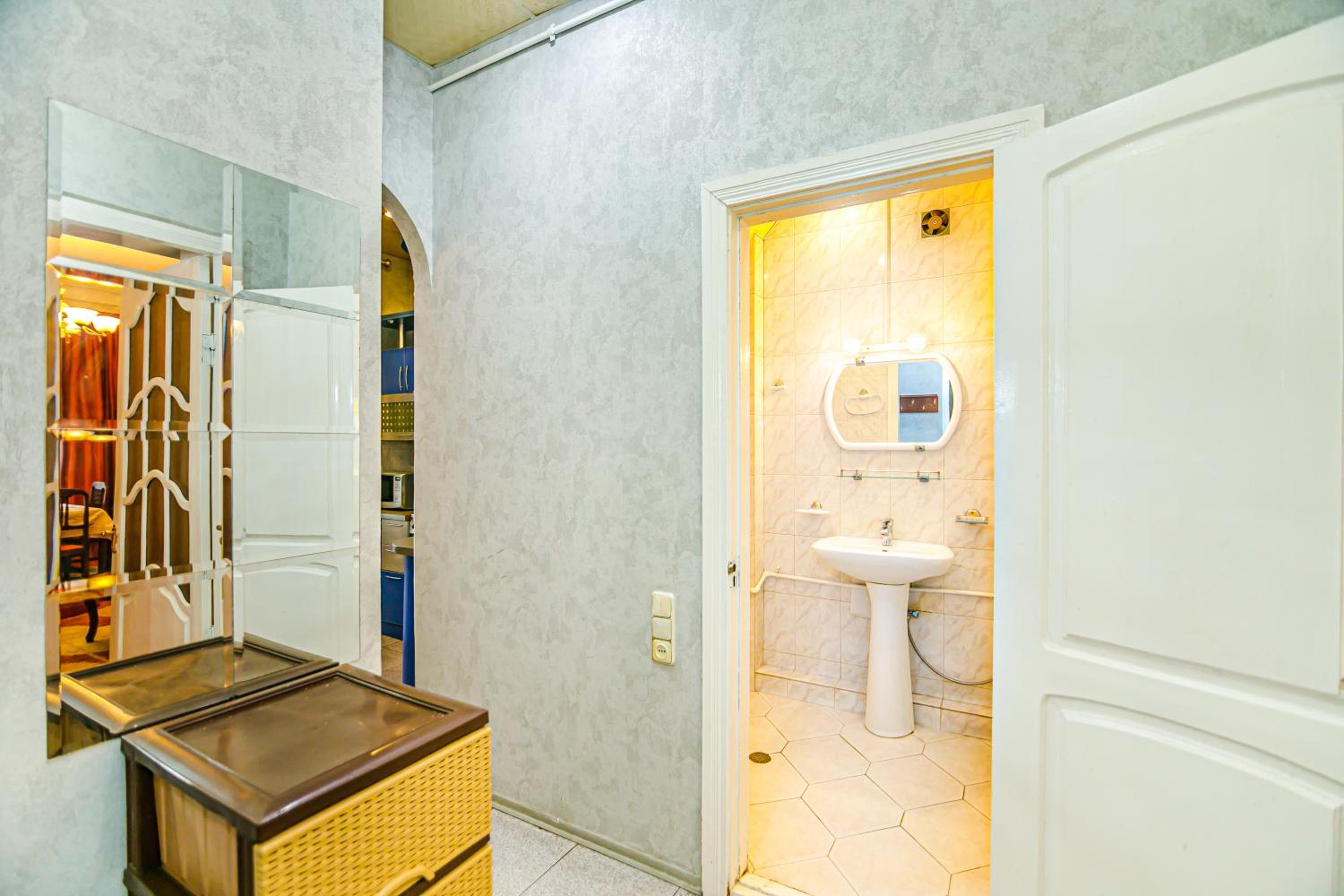 Deluxe Apartment 103