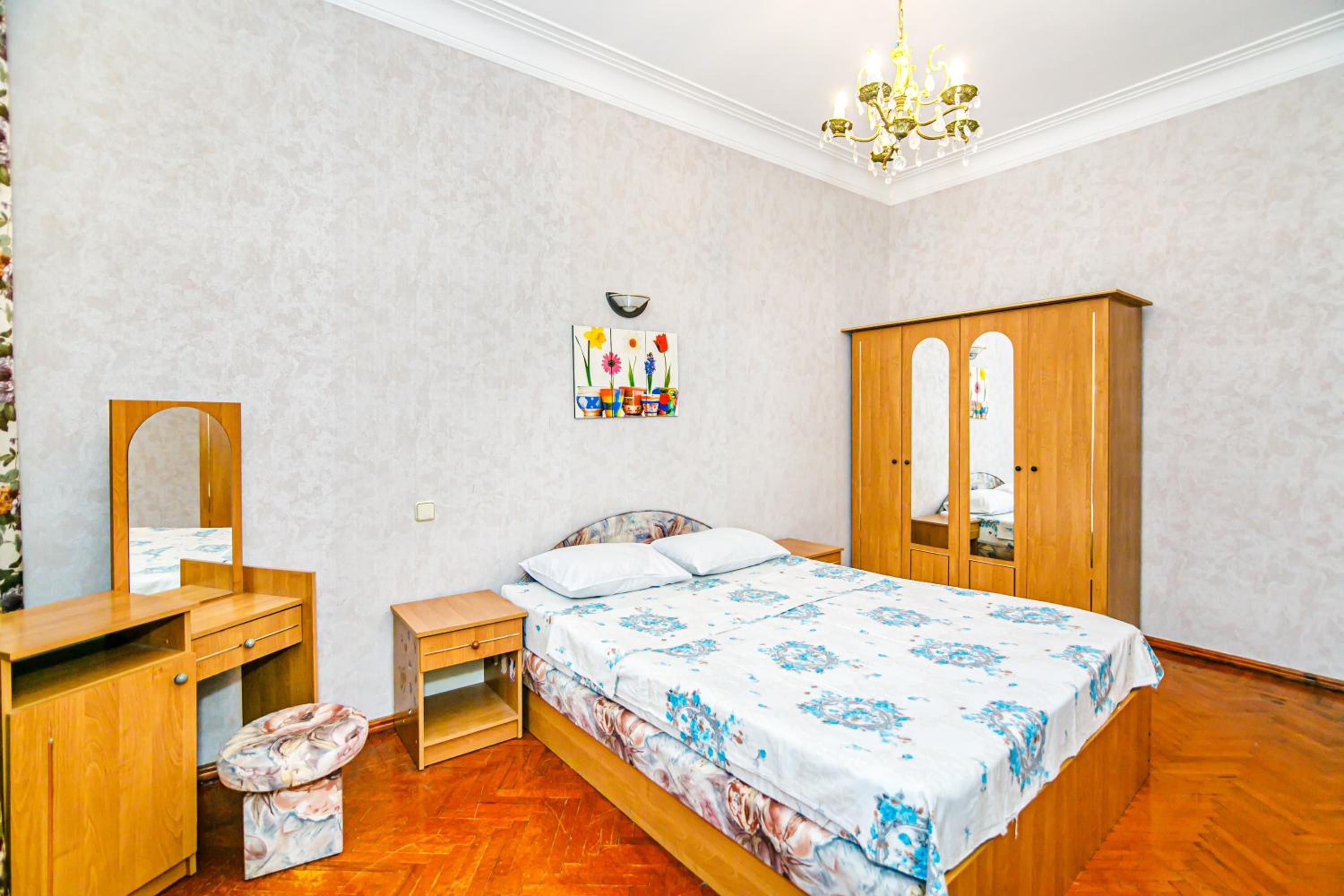 Deluxe Apartment 103
