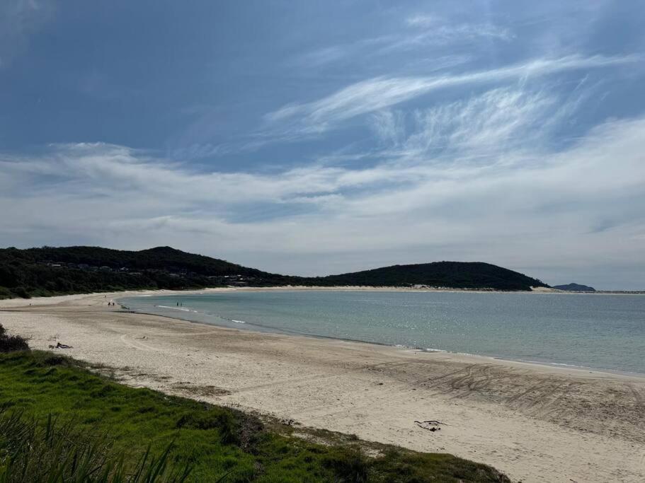 Shoaly House Cottage - A charming coastal escape