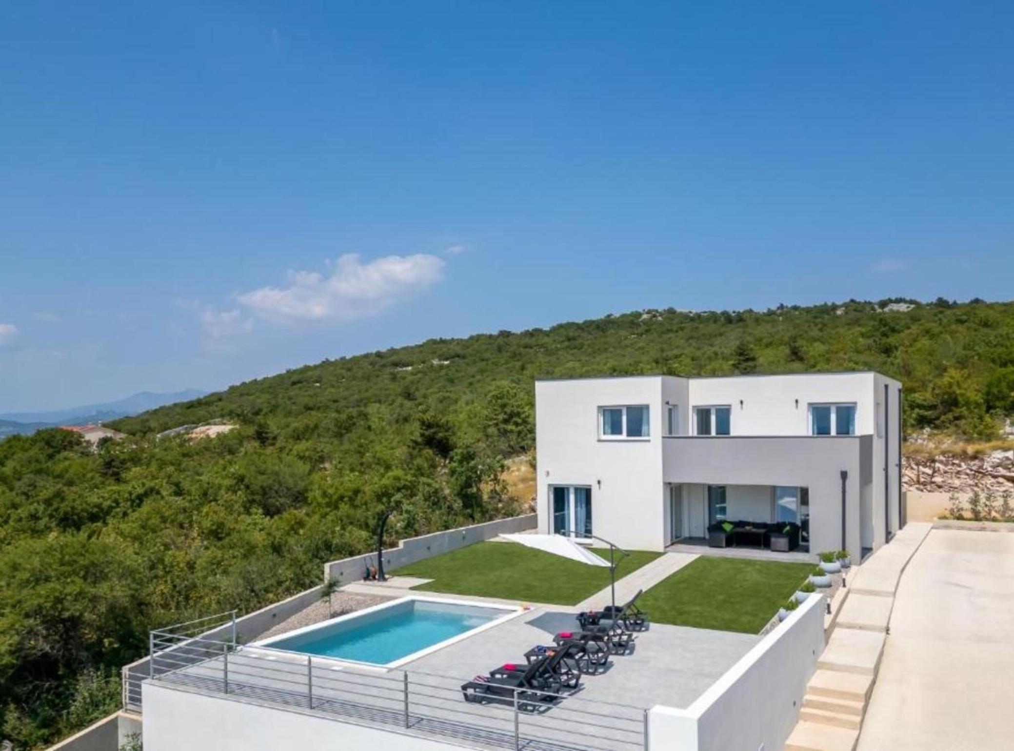 Hotel Villa Fran - Image 1