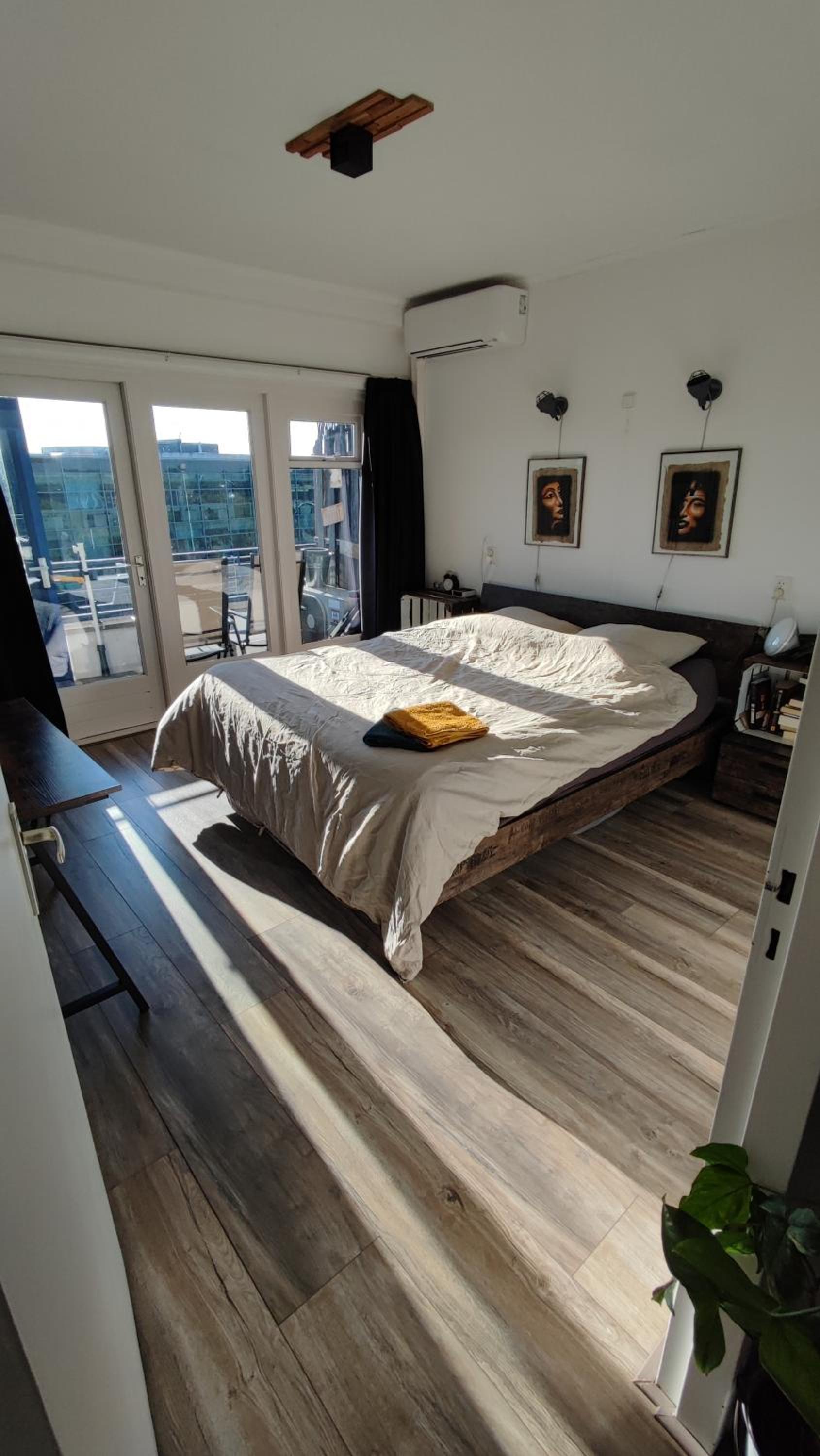 Luxe appartement met groot bed bij het centrum