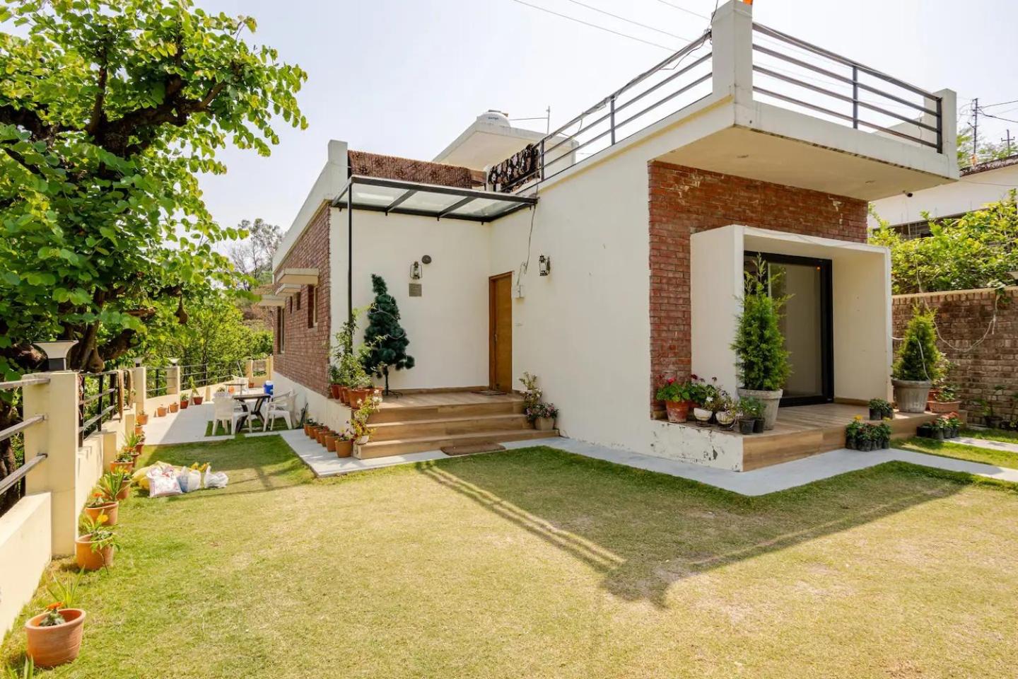 Misty Mornings Villa