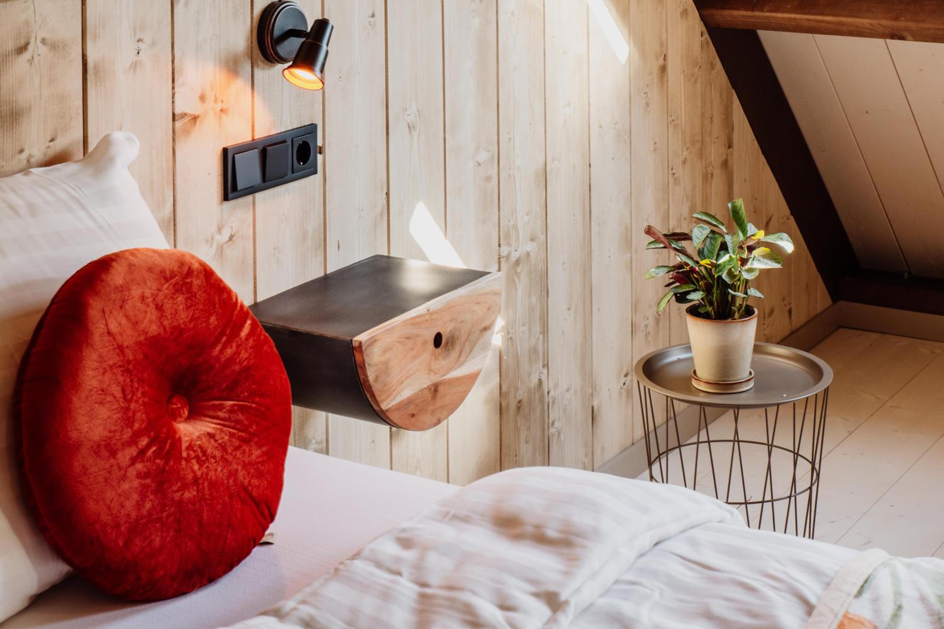 Photo 49