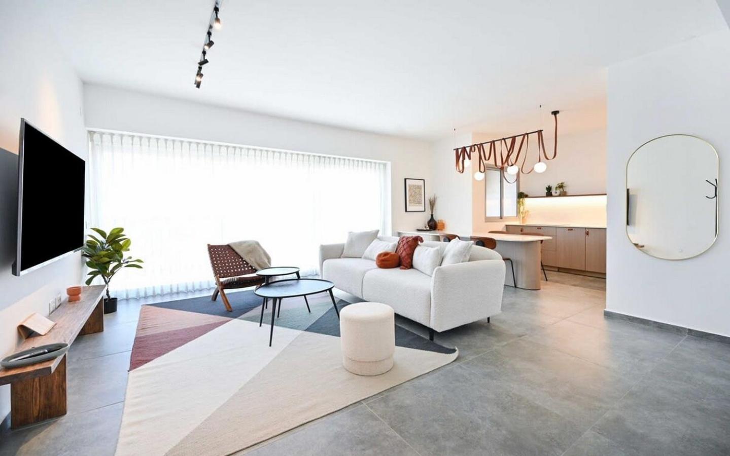 Stylish 3BR with City View & Parking by HolyGuest view 3