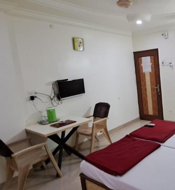 Hotel Aaditya Palace Bhusawal