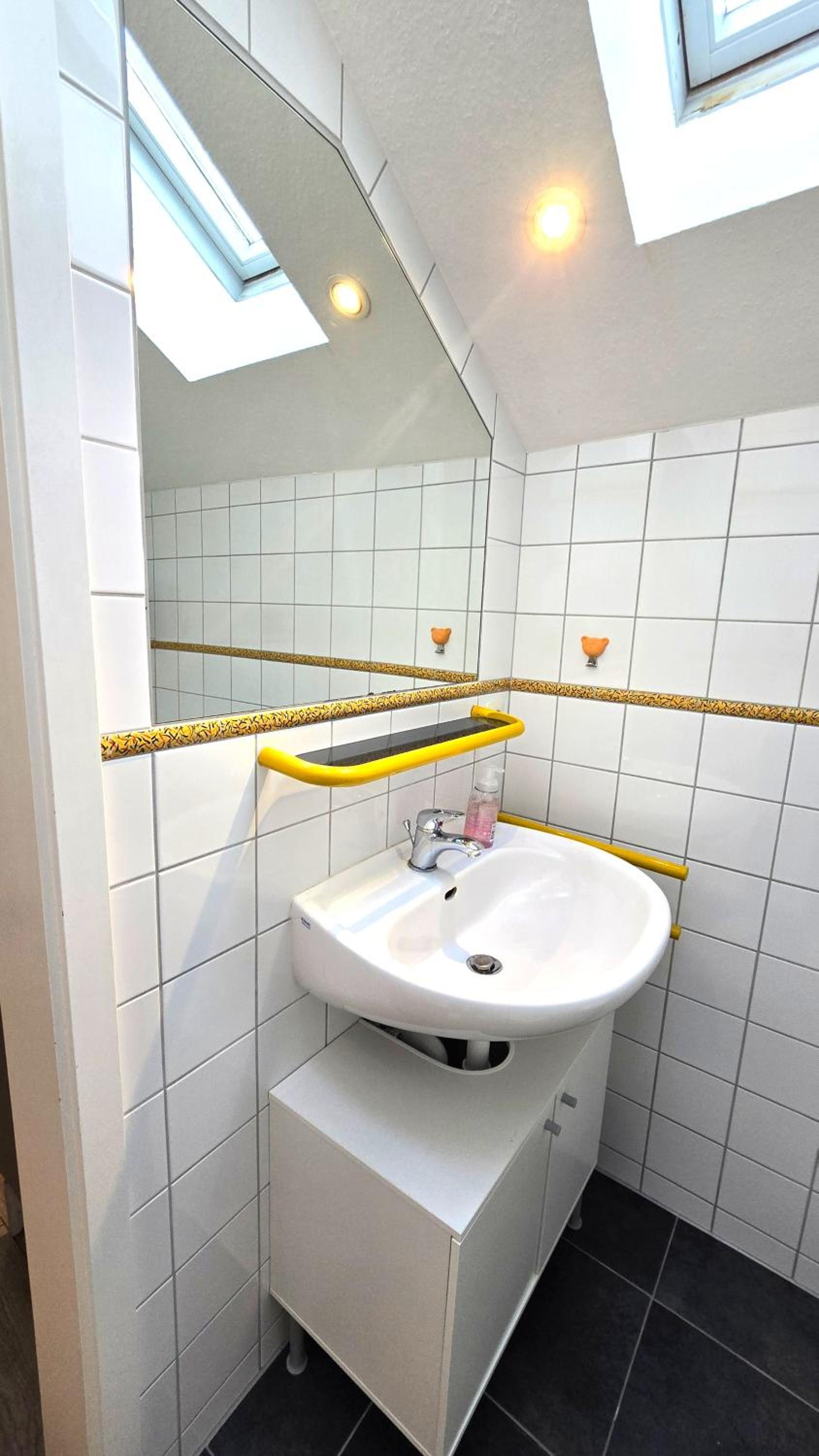 Großzügige Altbauwohnung mitten in der City