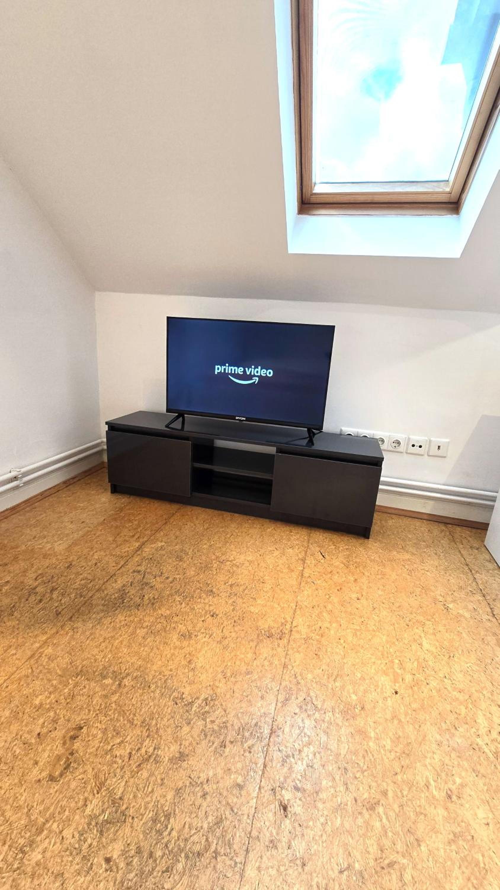 Großzügige Altbauwohnung mitten in der City