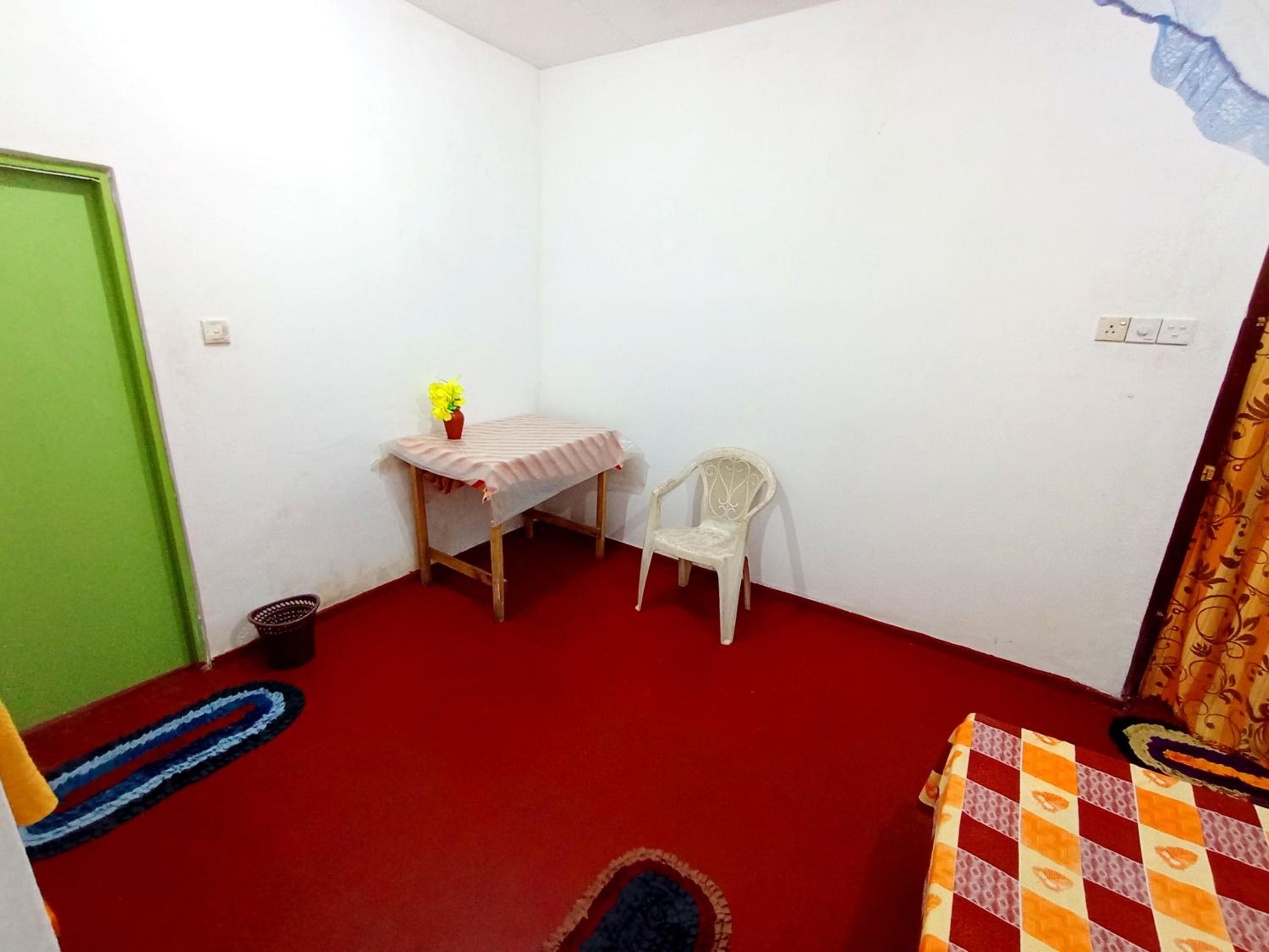 Photo 6