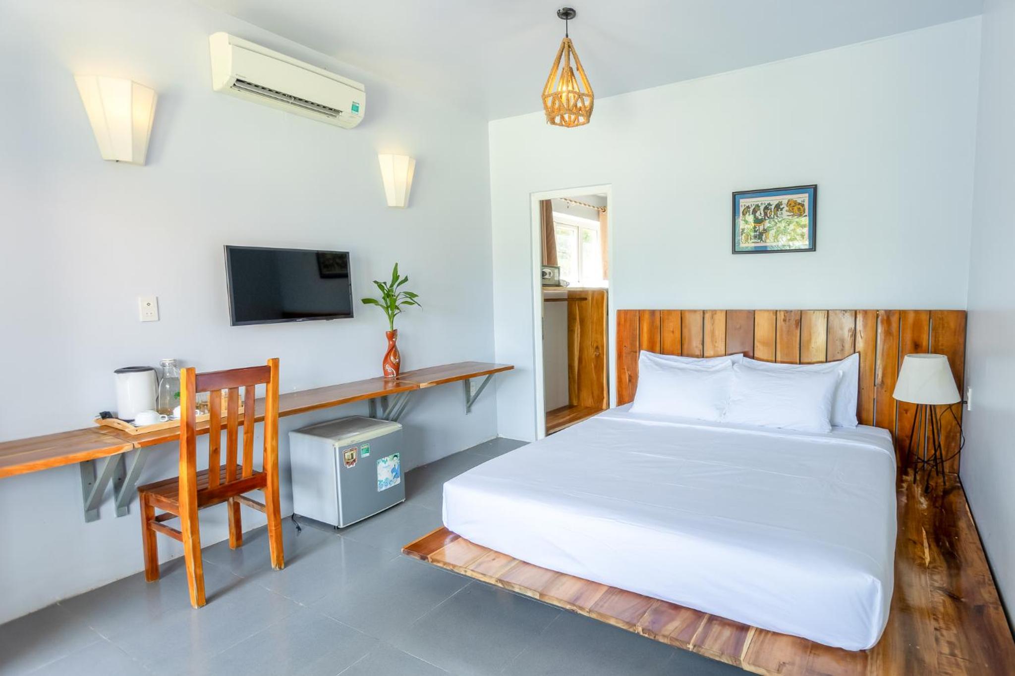 Cosian Bay Phu Quoc Resort