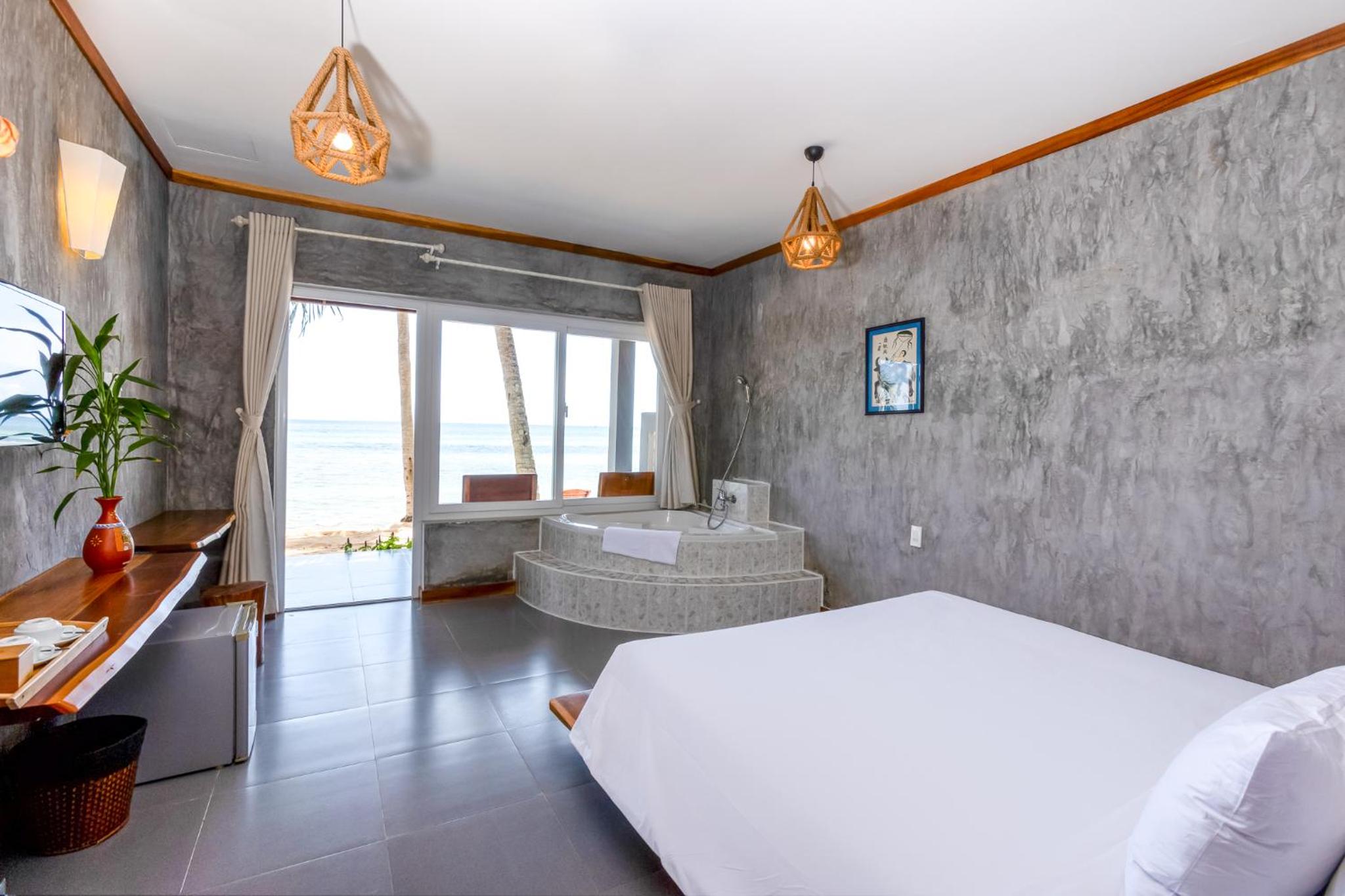 Cosian Bay Phu Quoc Resort