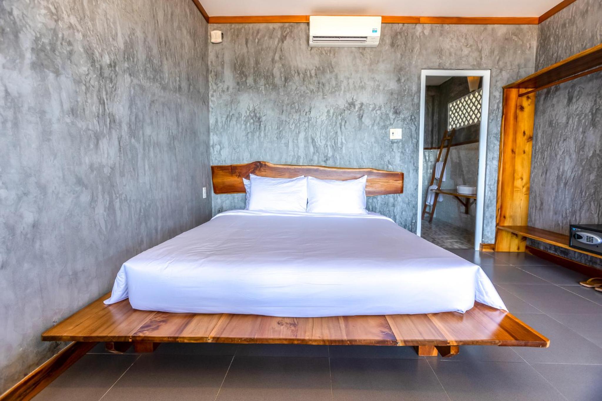 Cosian Bay Phu Quoc Resort