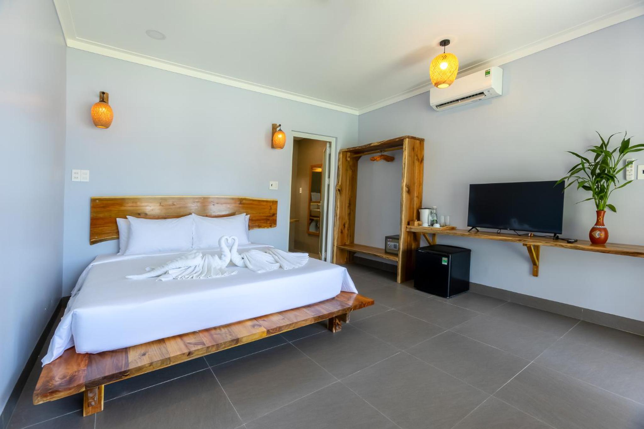 Cosian Bay Phu Quoc Resort