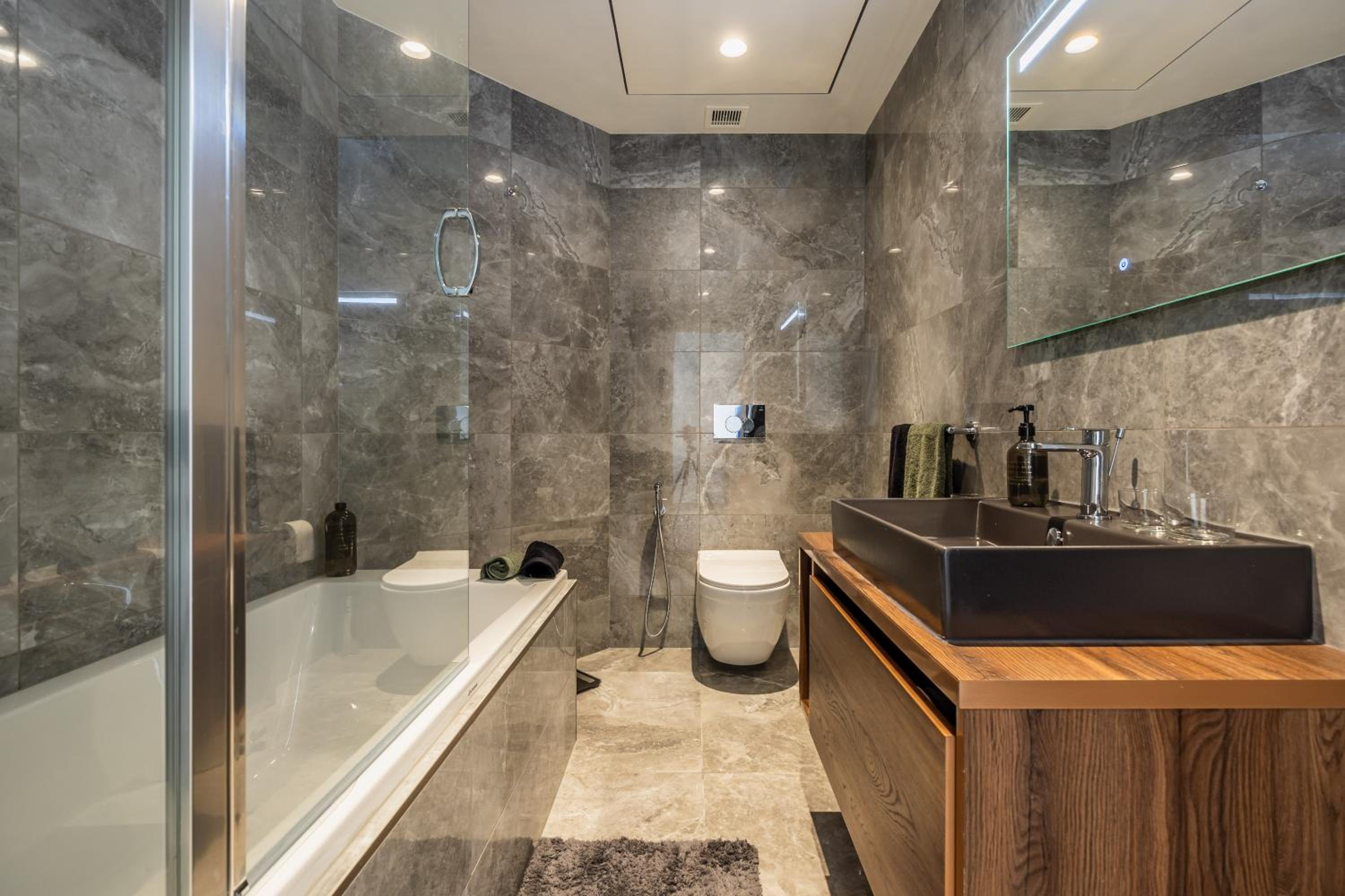 Apartment on Cloud Nine in Malta's Tallest Tower photo 2